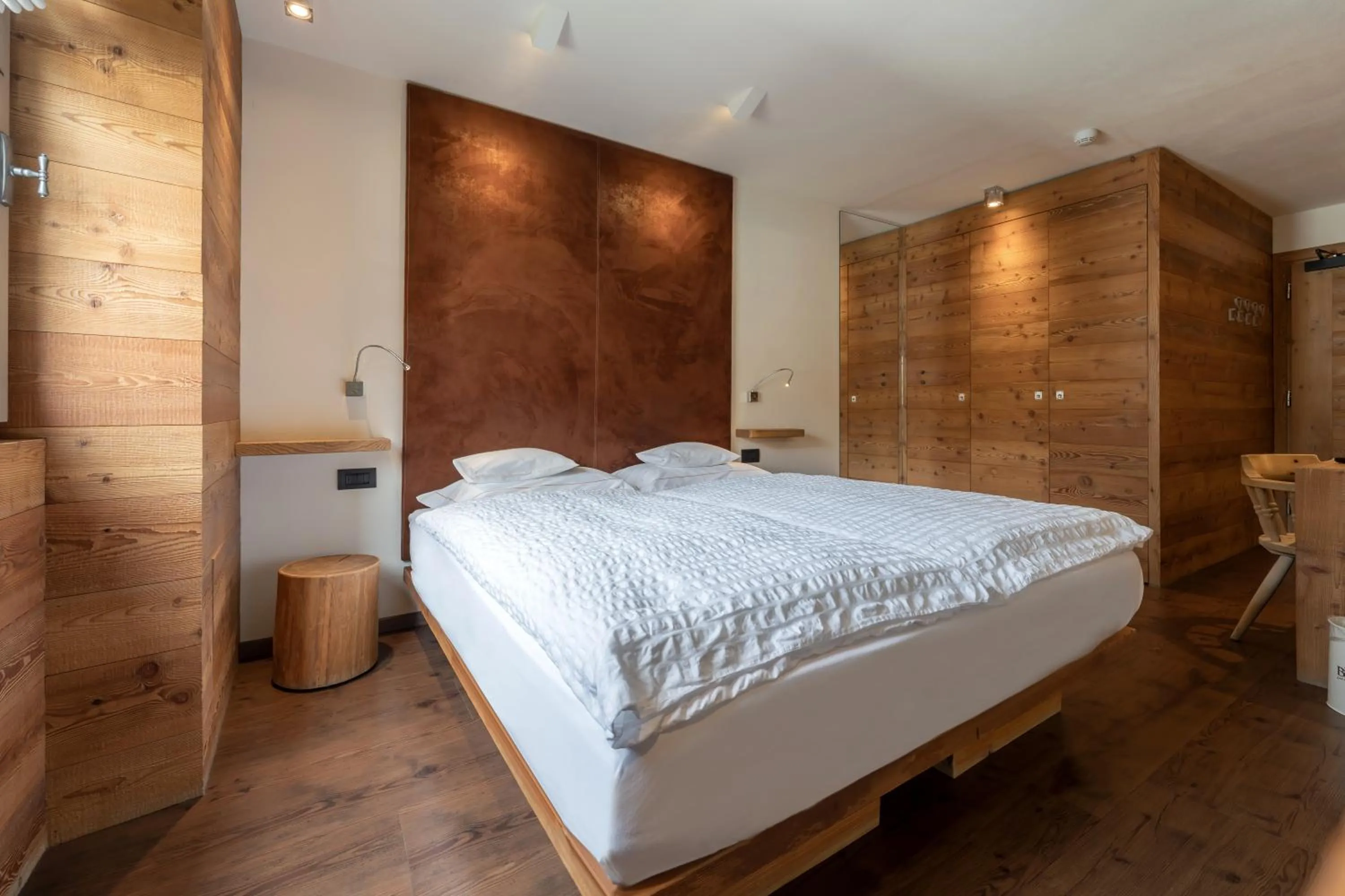 Bed in Bivio Hotel Plaza