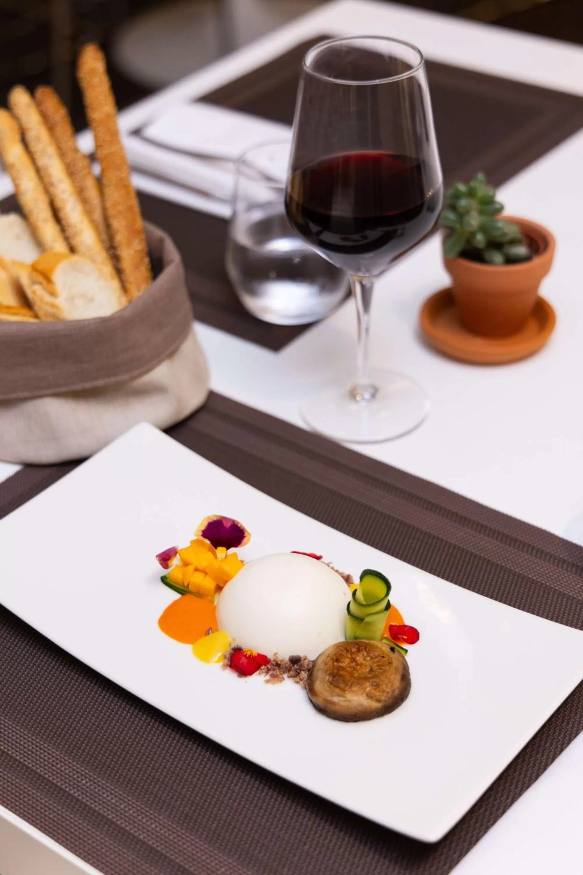 Restaurant/places to eat in Best Western Plus Tower Hotel Bologna