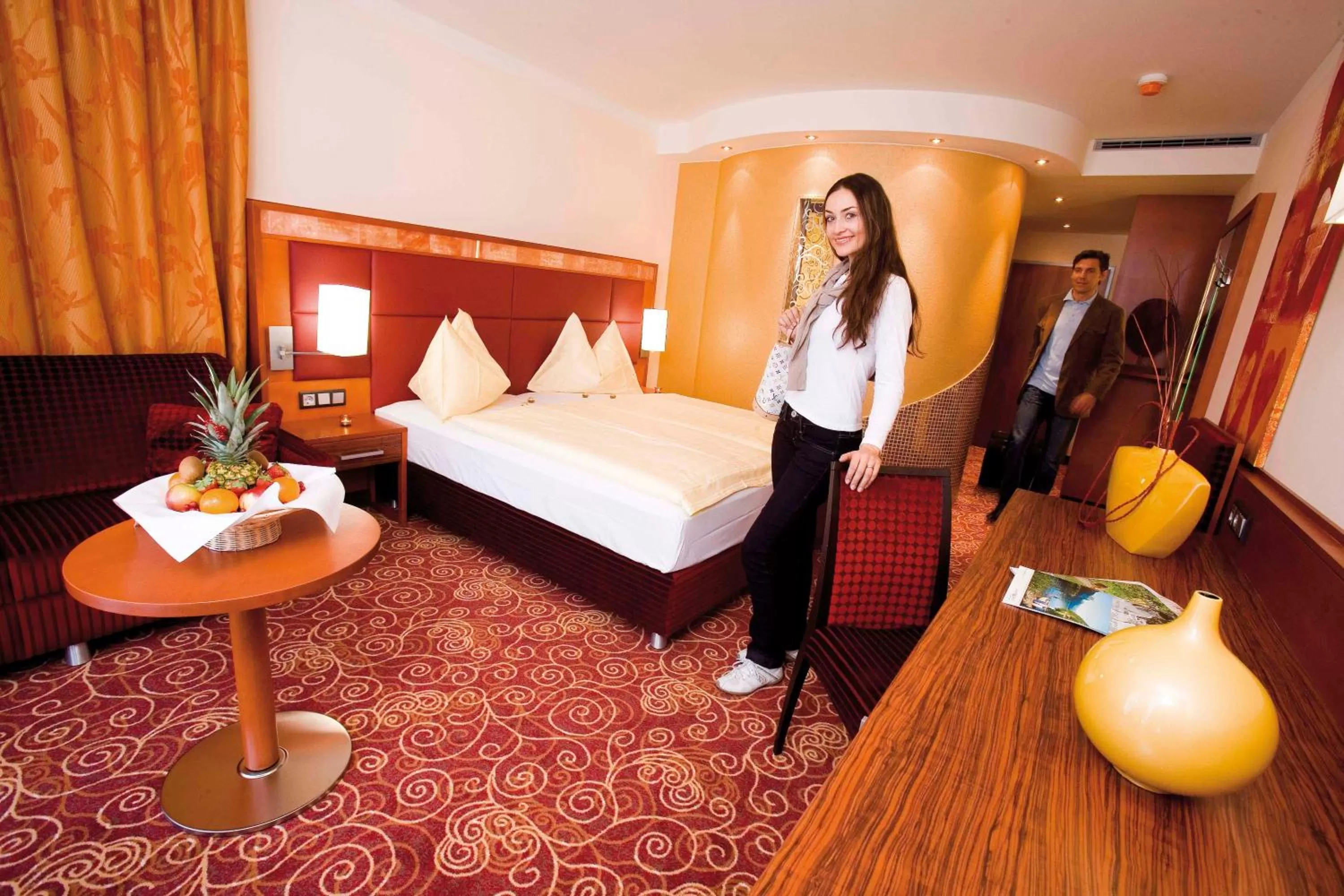 People, Bed in EurothermenResort Bad Ischl - Hotel Royal 4-Sterne Superior