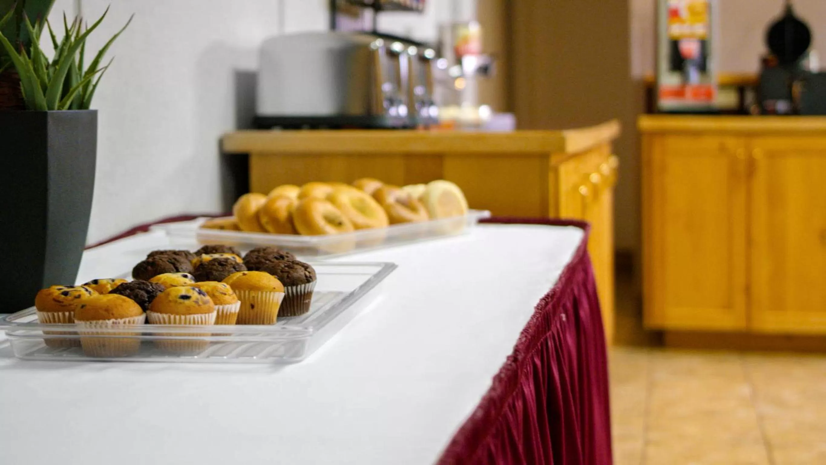 Continental breakfast in Moab Valley Inn
