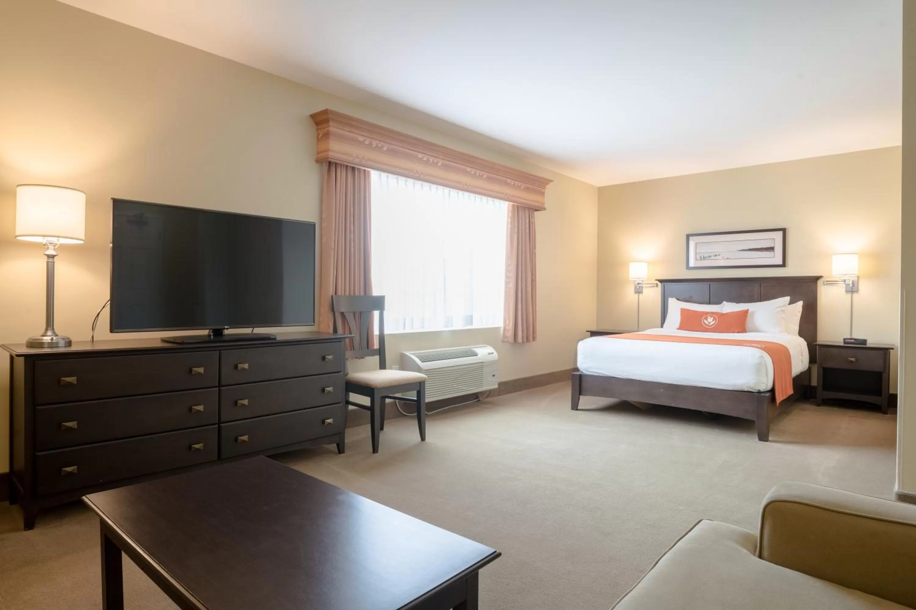 Bed in Amsterdam Inn & Suites Sussex