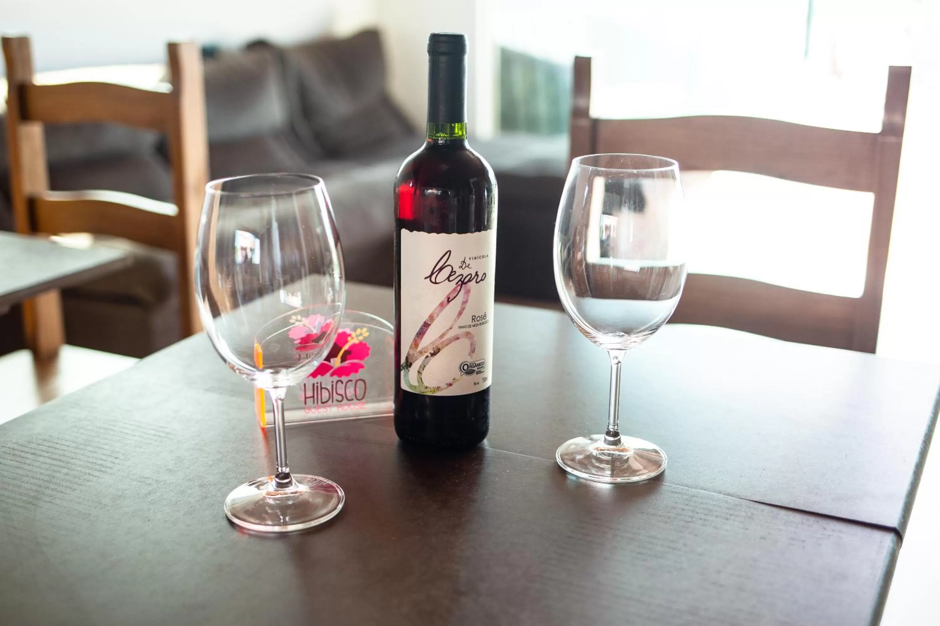 Restaurant/places to eat in Hibisco Guest House