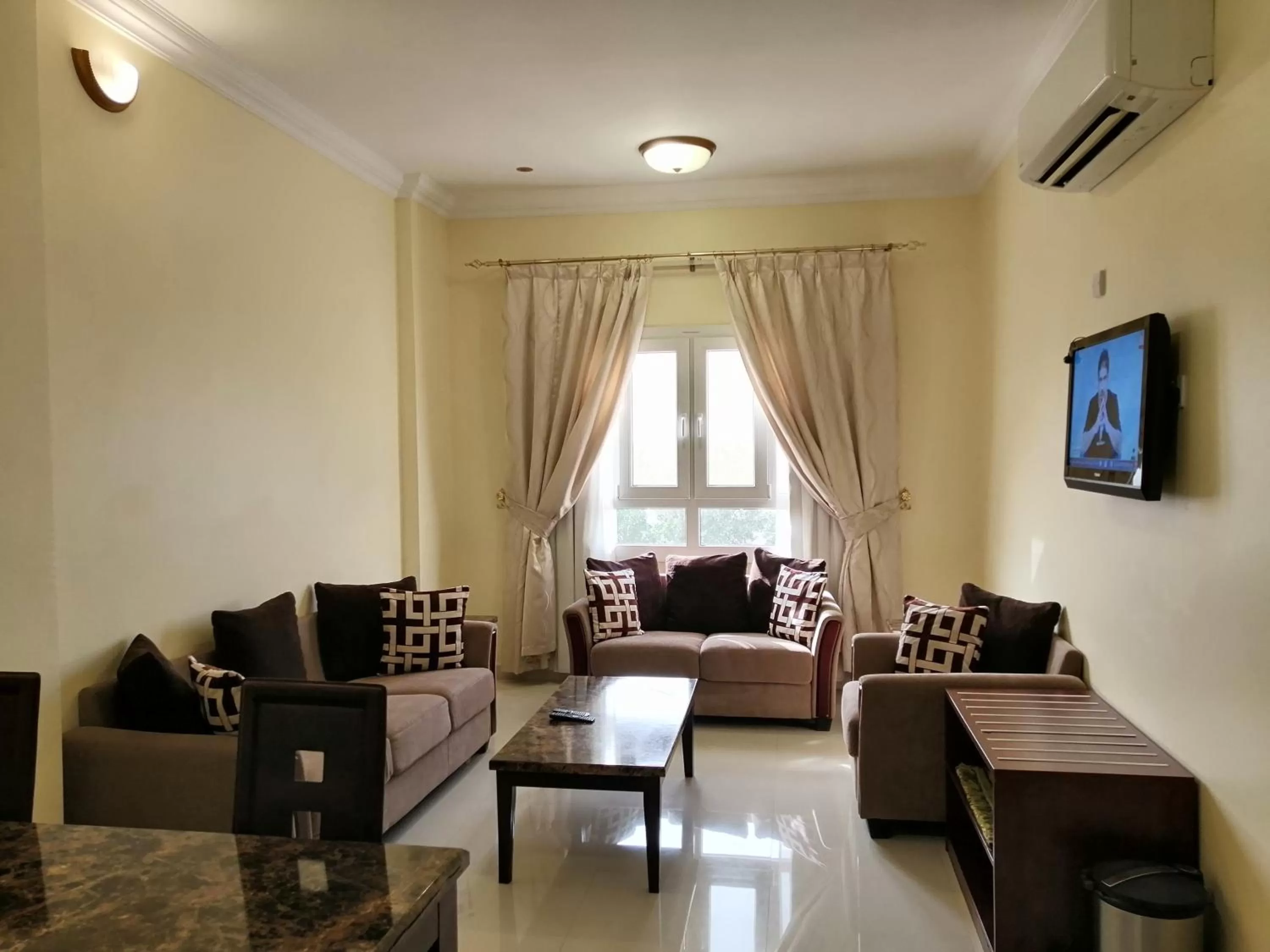 Living room in Nizwa Hotel Apartments