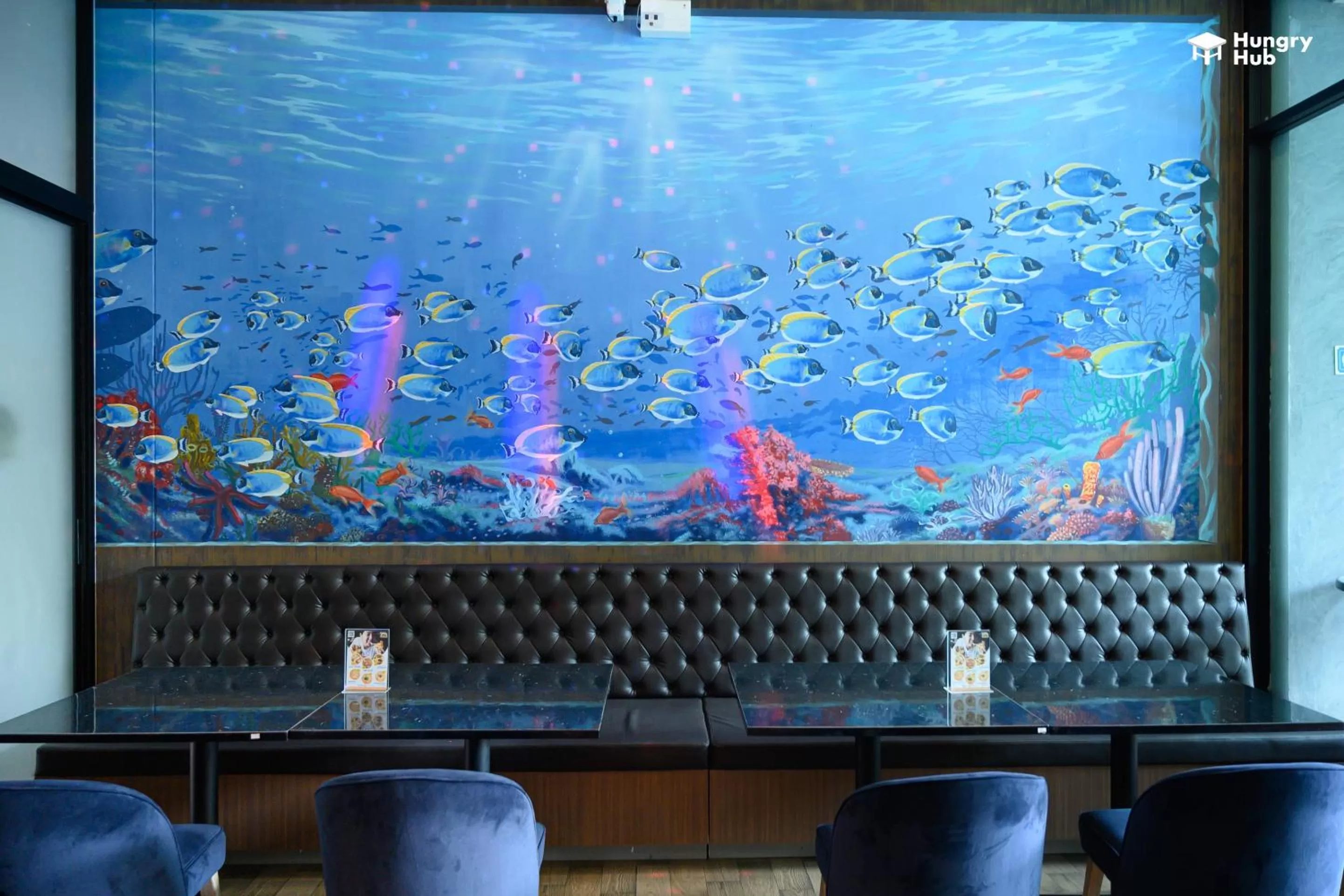 Nightclub / DJ in V20 Boutique Jacuzzi Hotel