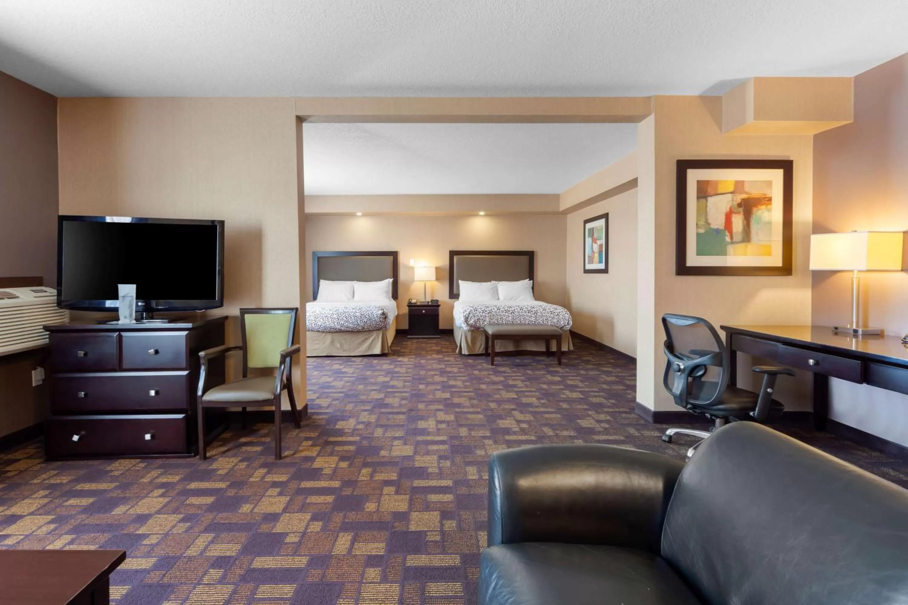 Family Suite in Best Western PLUS Fox Creek