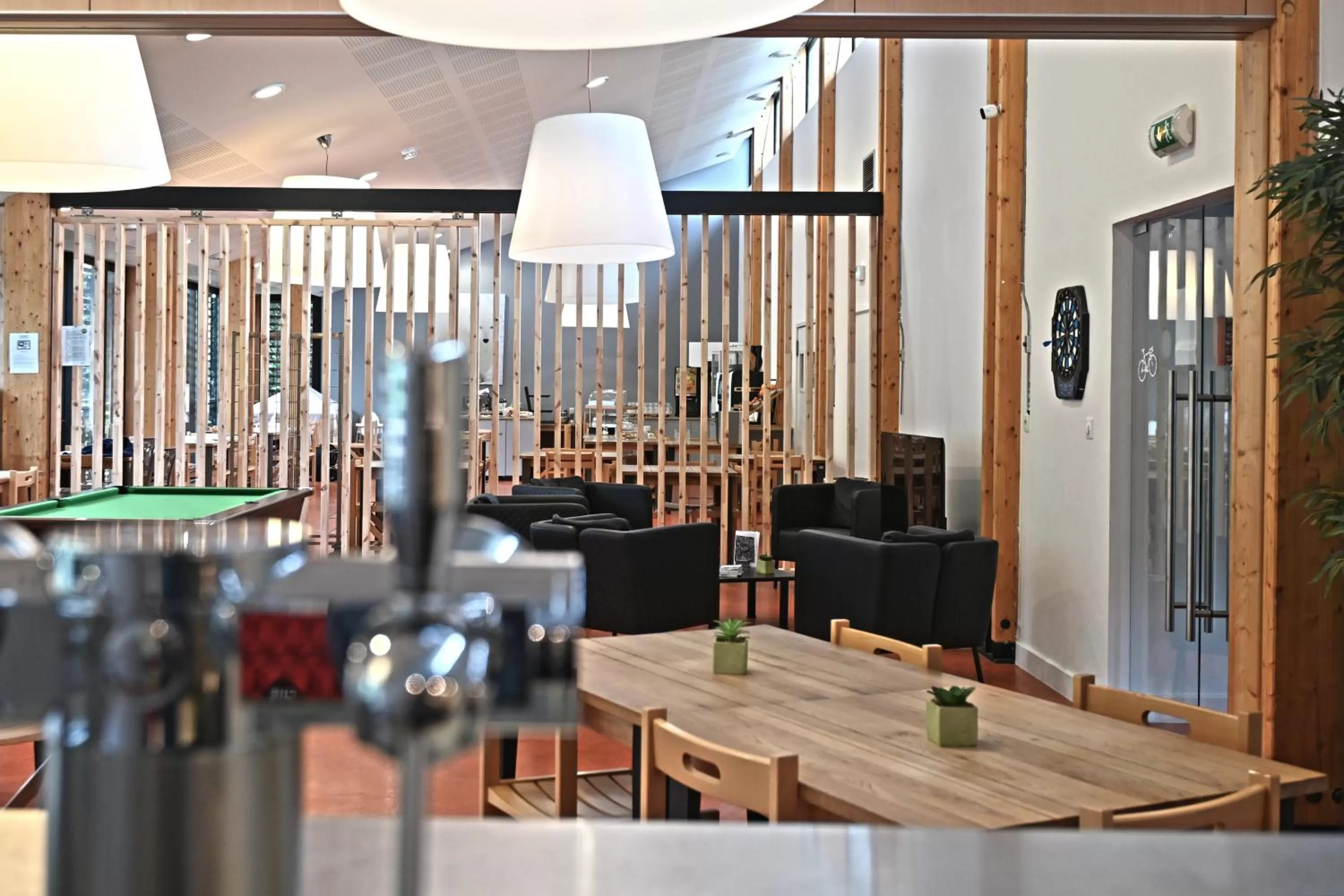 Lounge or bar in Hôtel Le Marintan