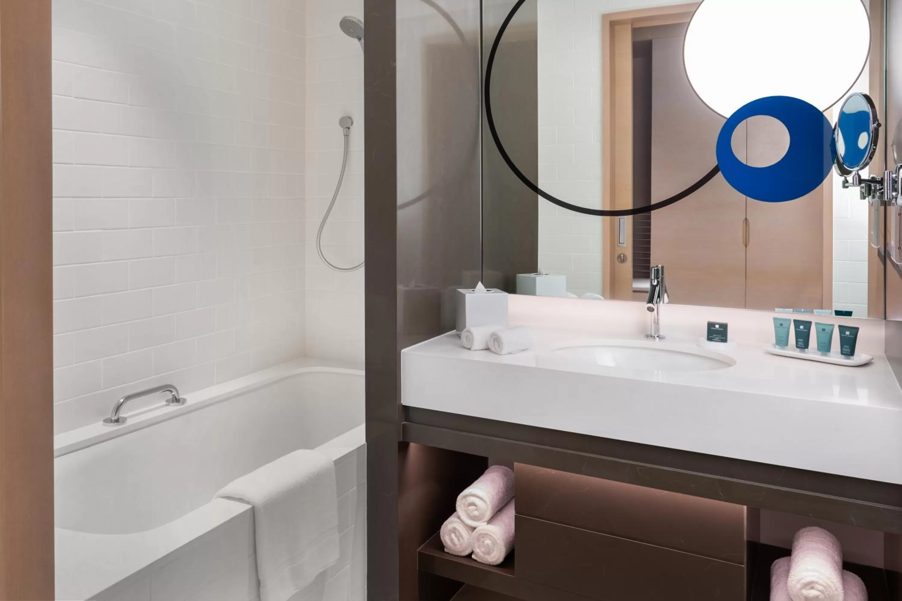 Bathroom in Wyndham Dubai Deira