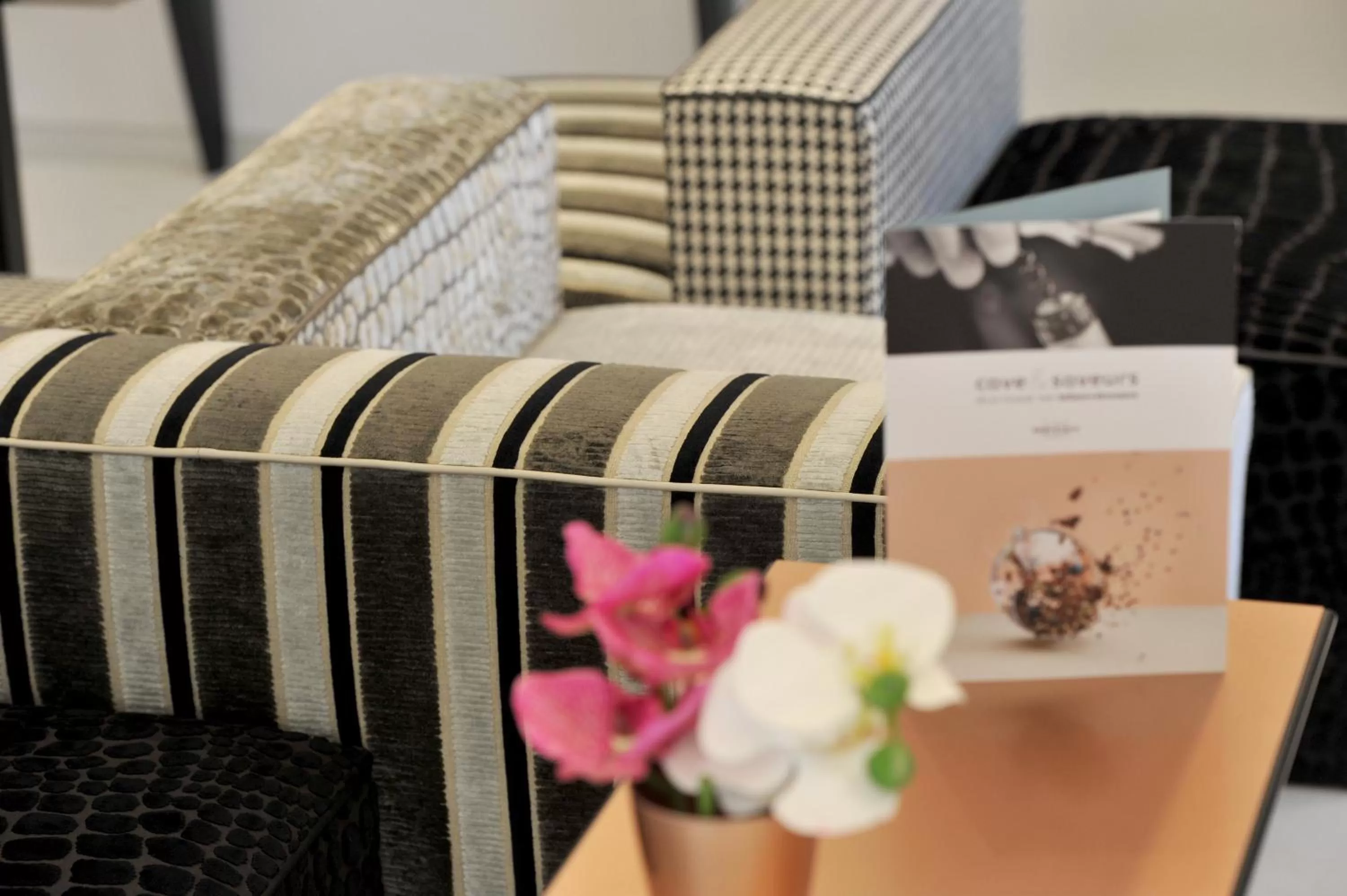 Decorative detail in Mercure Paris Place d'Italie