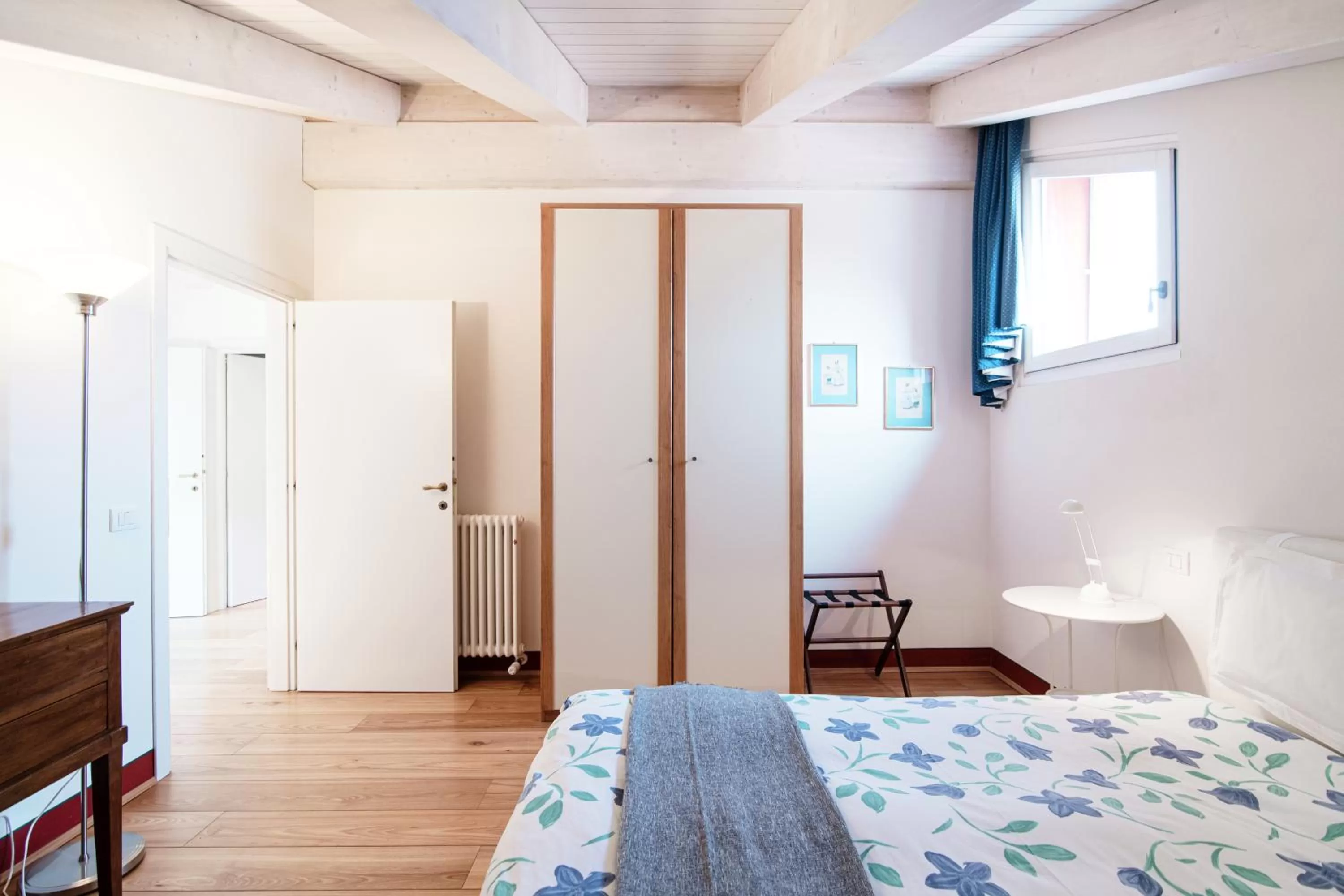 Bed in Castello di Brusata Apartment