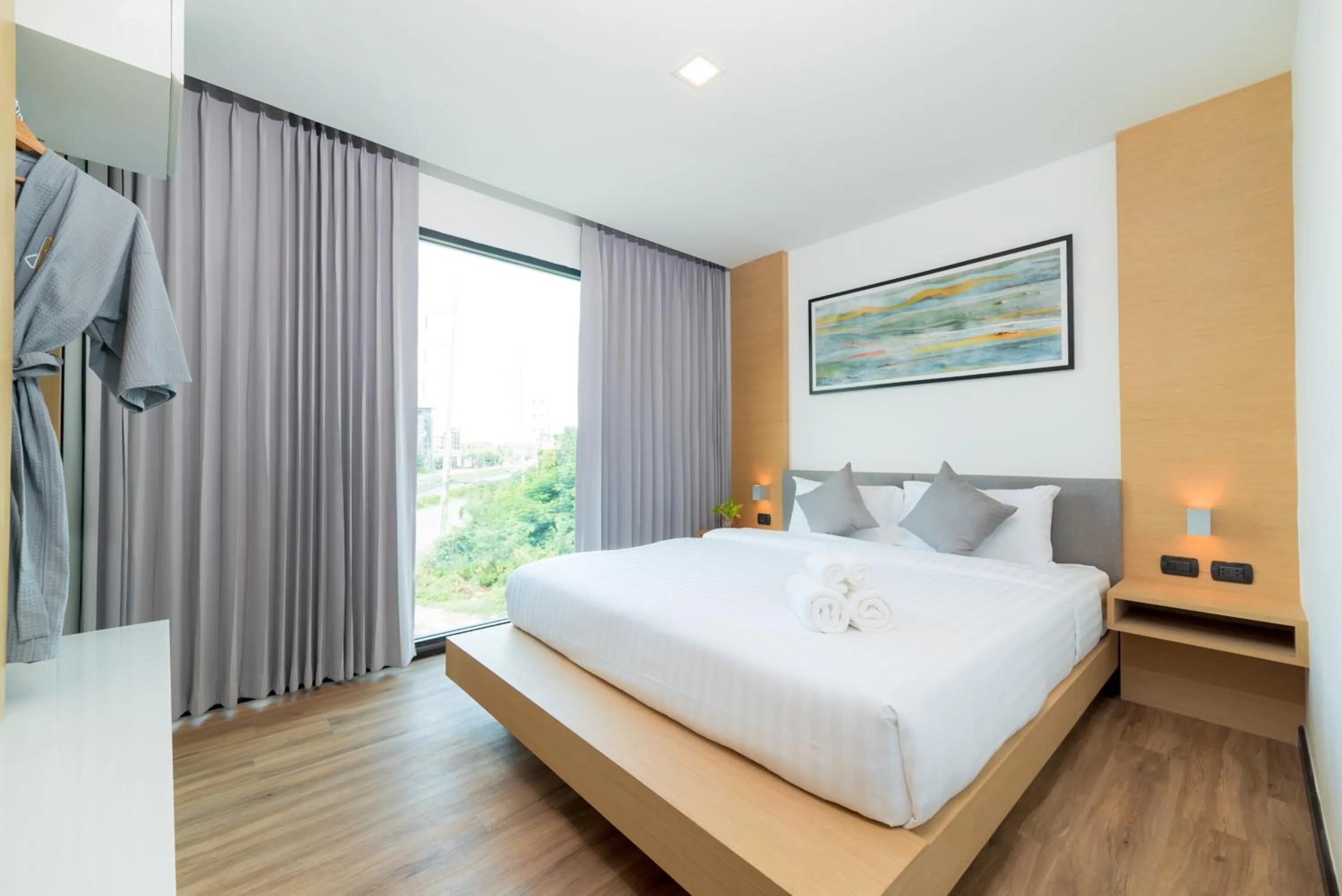 Bed in Pause and Play Hotel