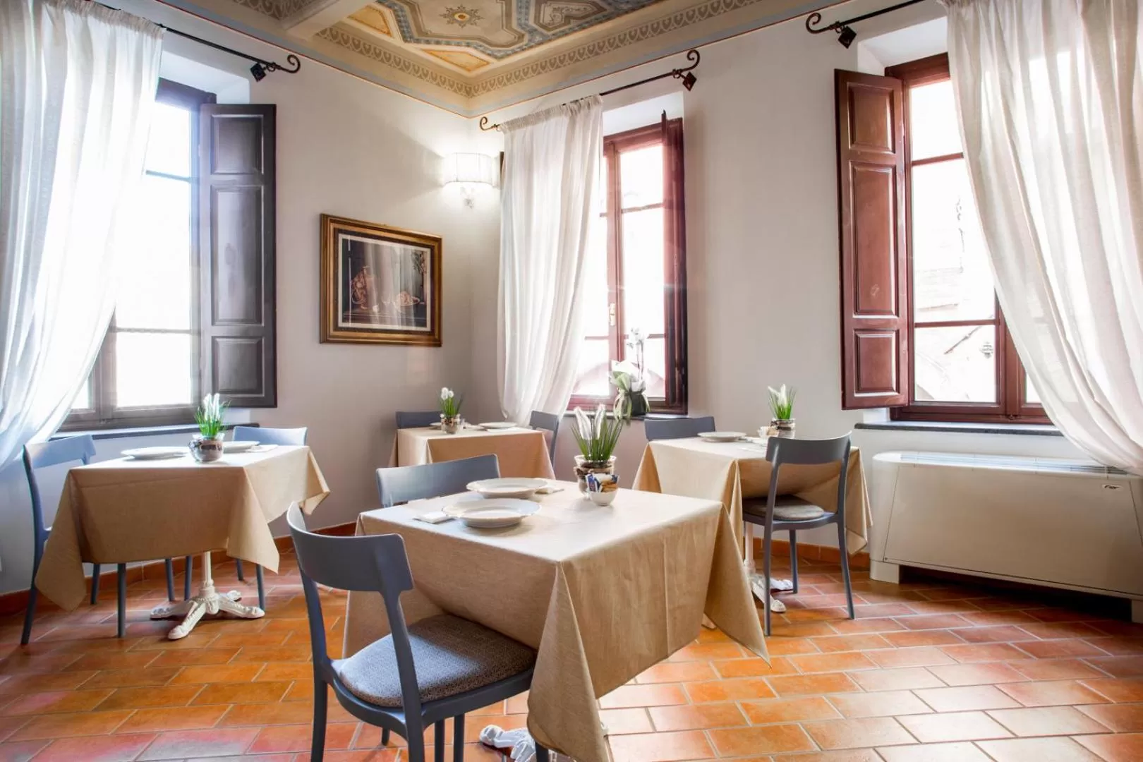 Buffet breakfast in Rinascimento Bed & Breakfast