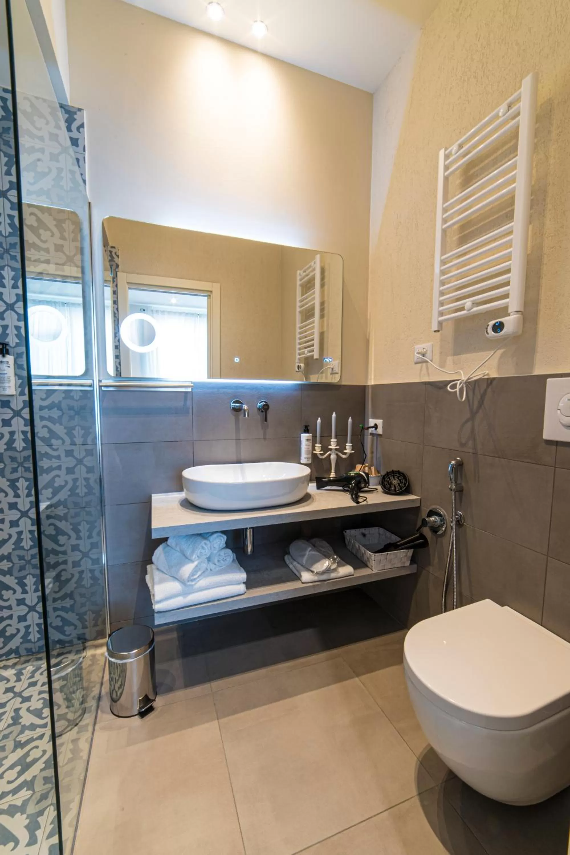 Toilet in B&B SMARTFIT HOUSE - Room & Relax in Pescara