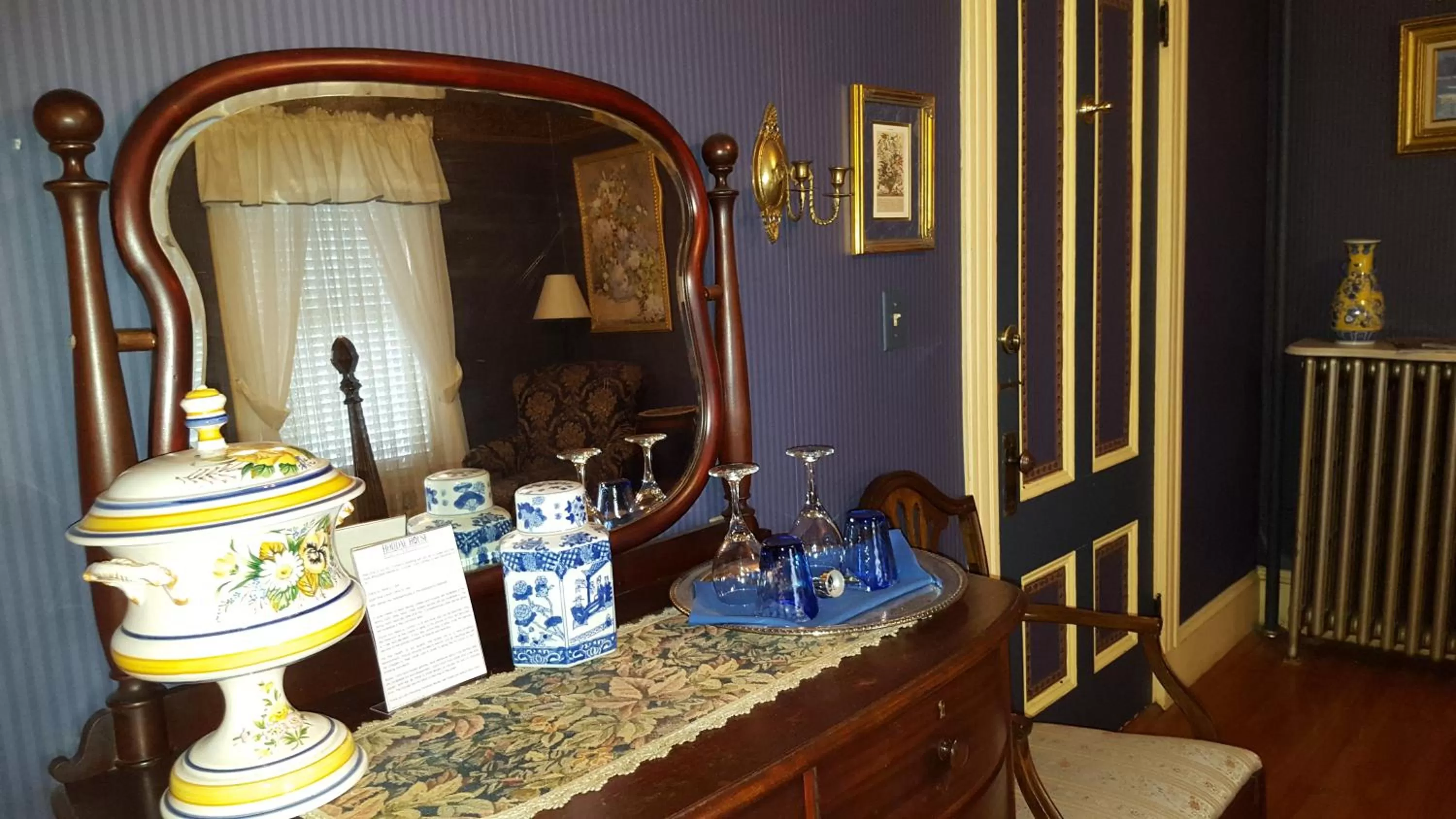 Bedroom in Holidae House Bed & Breakfast