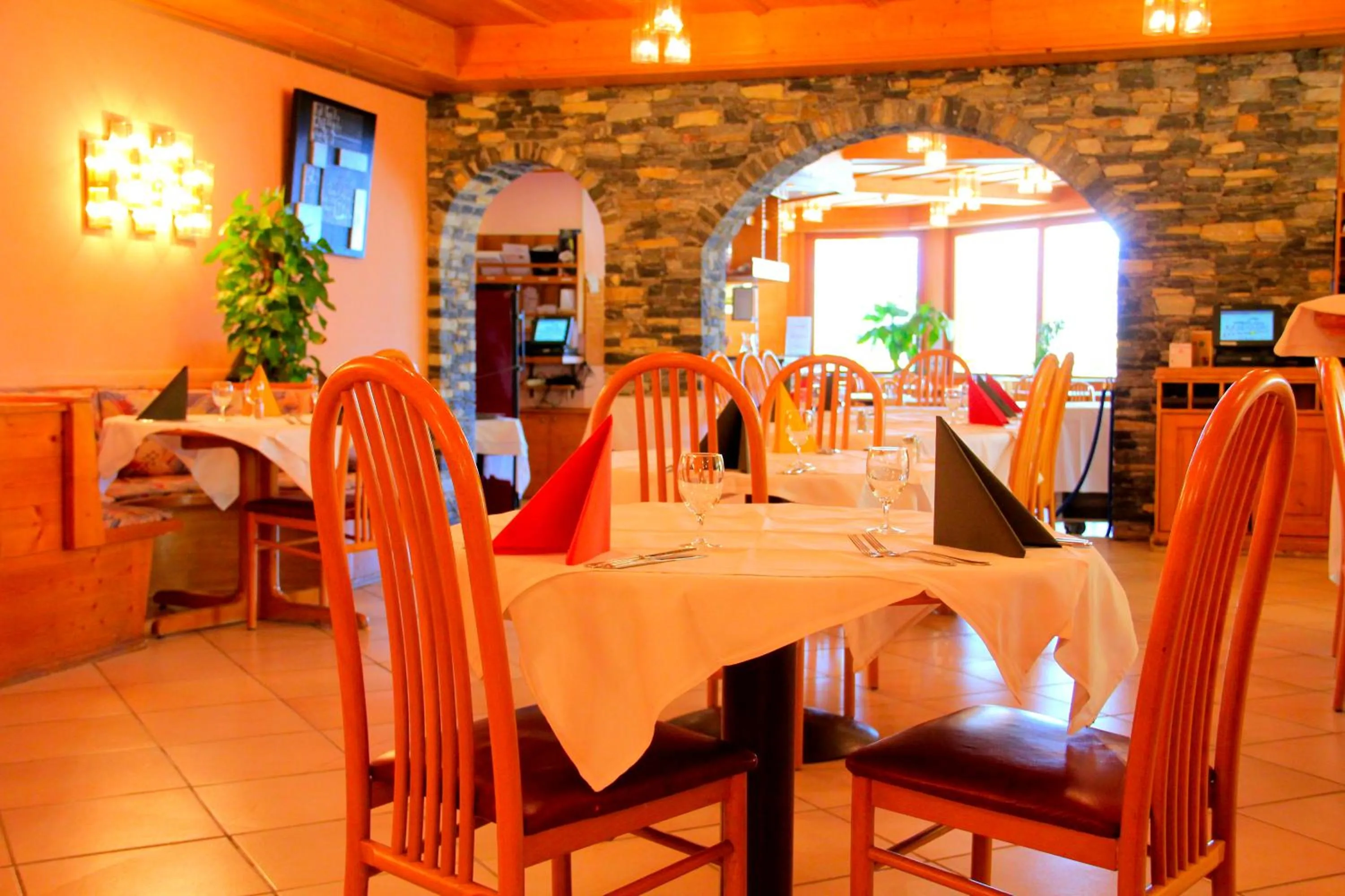 Restaurant/places to eat in Hôtel Les Bains d'Ovronnaz