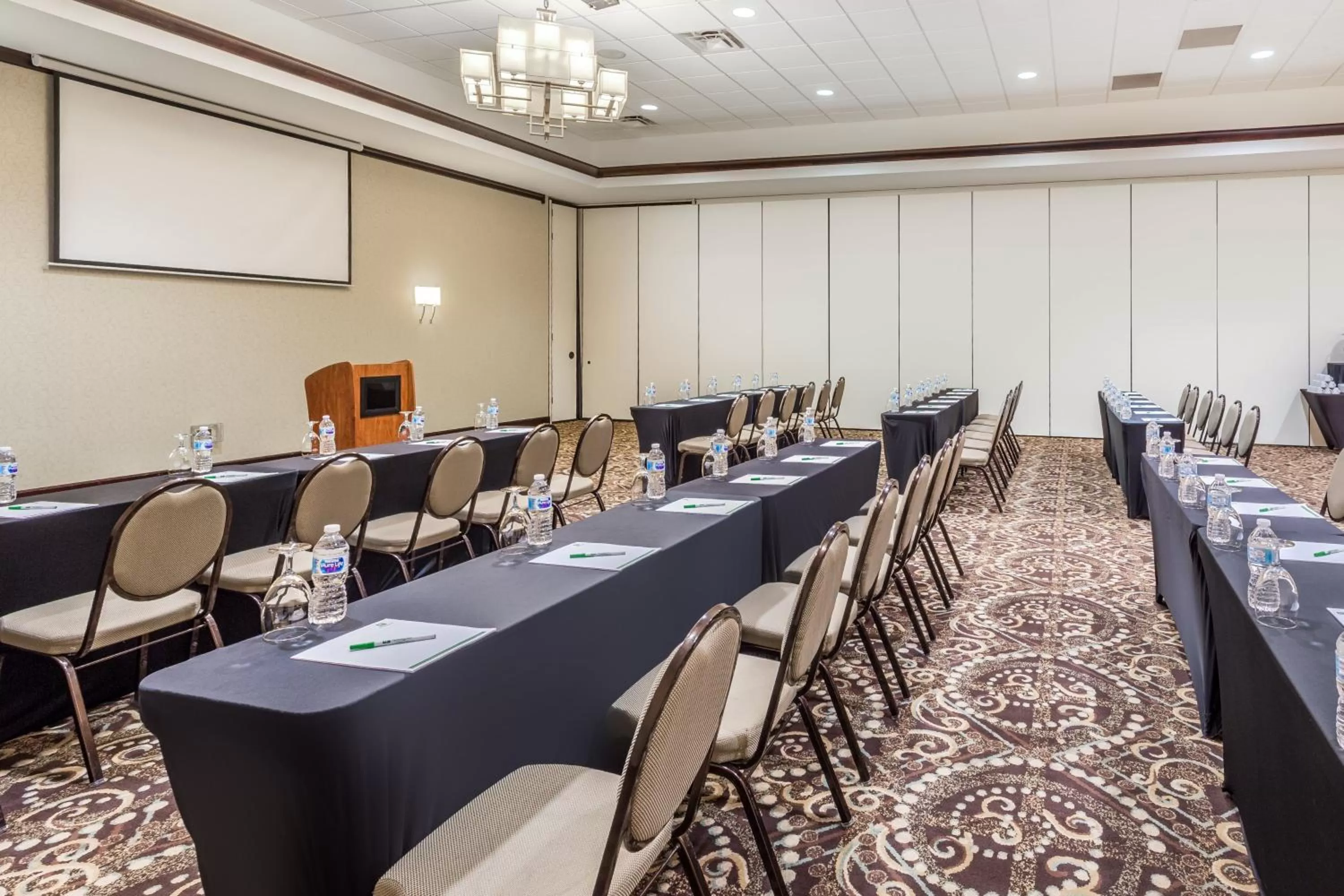 Meeting/conference room in Hotel Gurnee