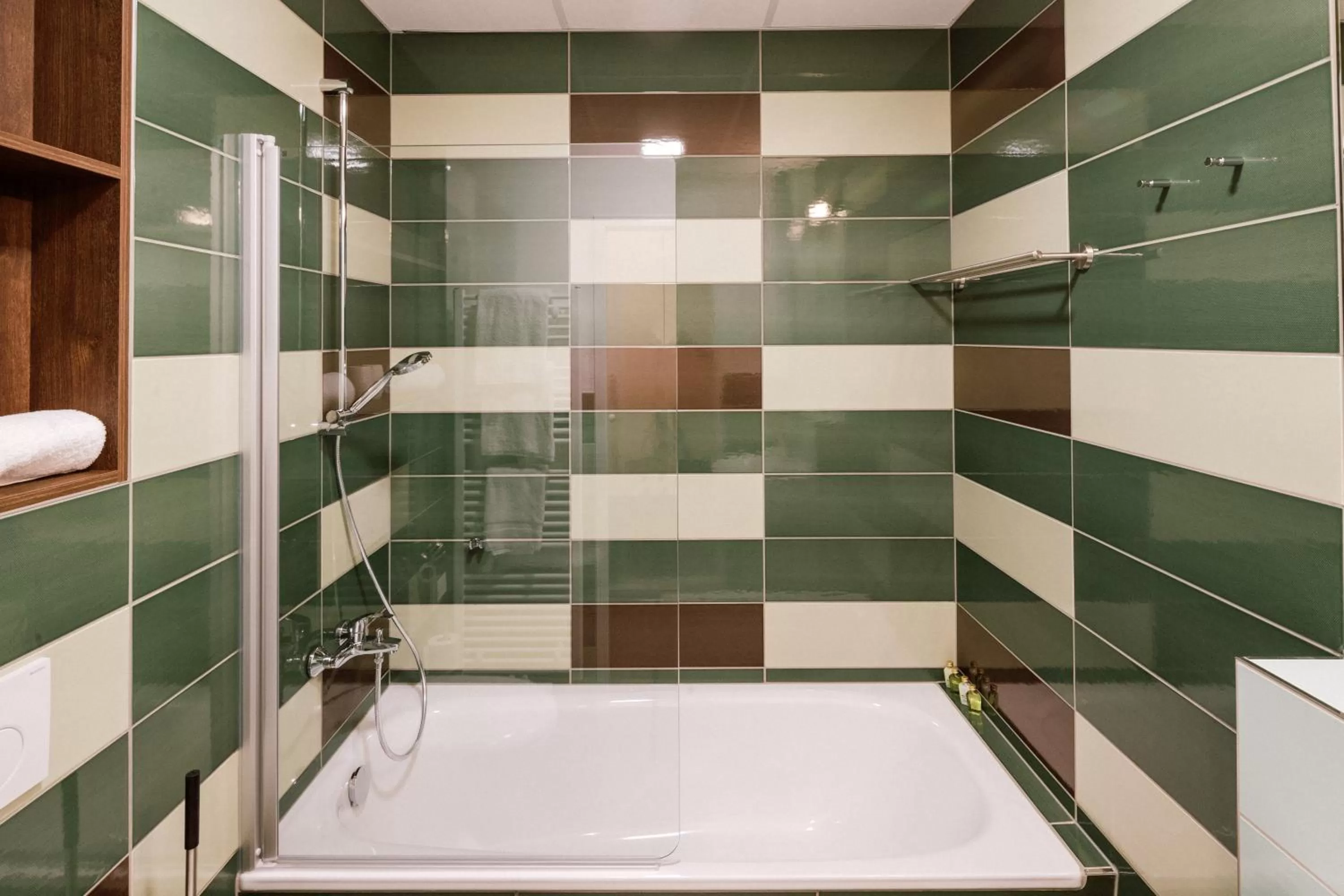 Bathroom in Hotel am Zoo