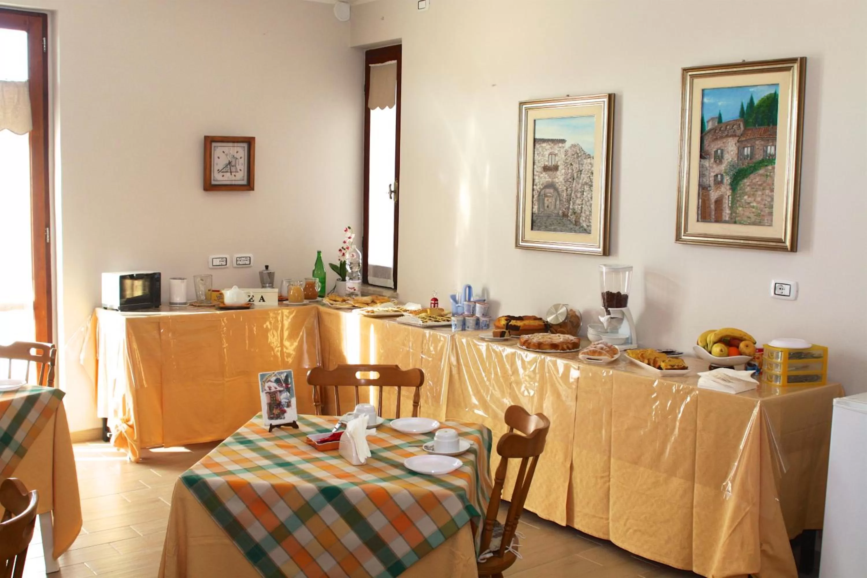 Continental breakfast, Restaurant/Places to Eat in B&B Le Stagioni
