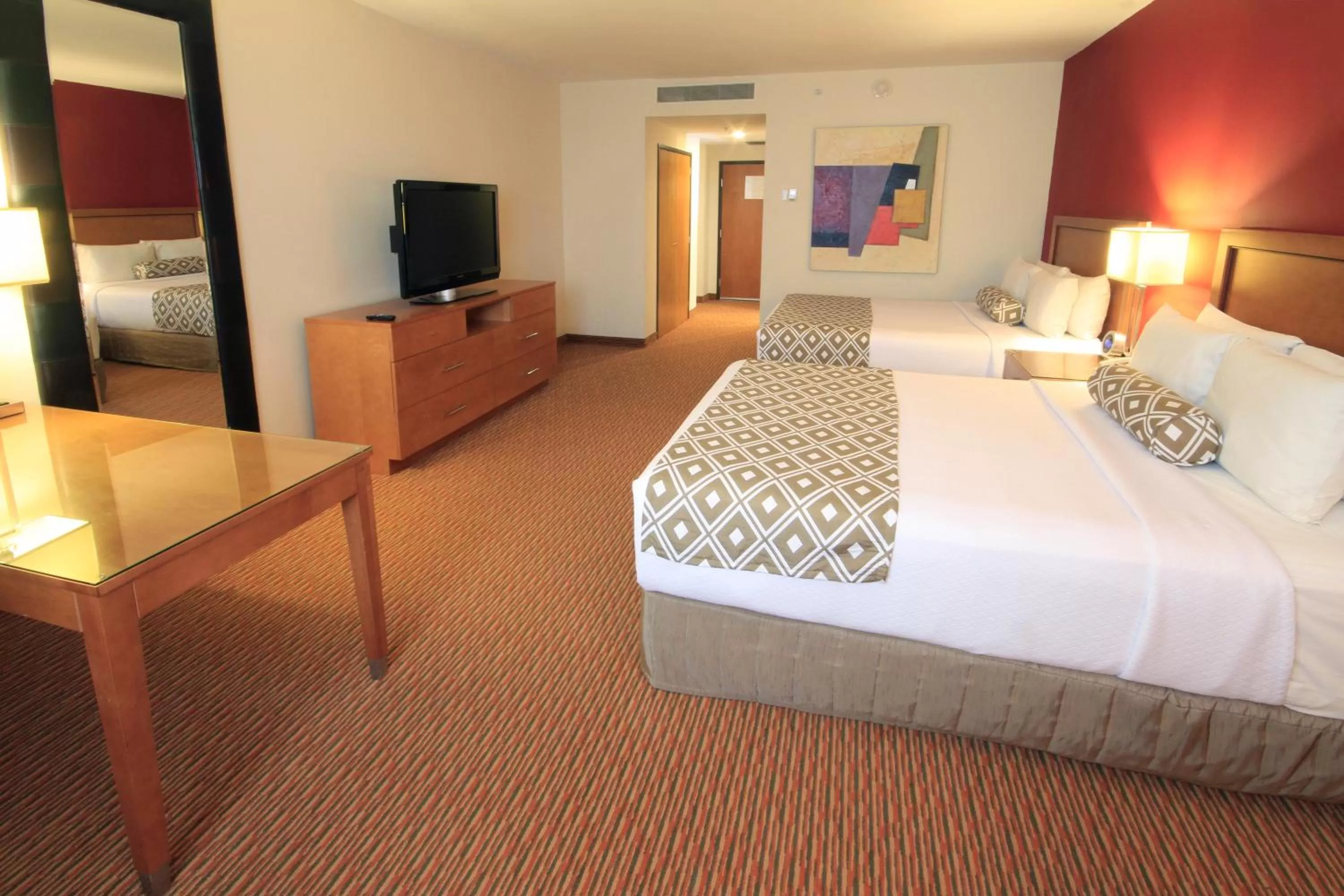 Photo of the whole room, Bed in Crowne Plaza Monterrey Aeropuerto by IHG