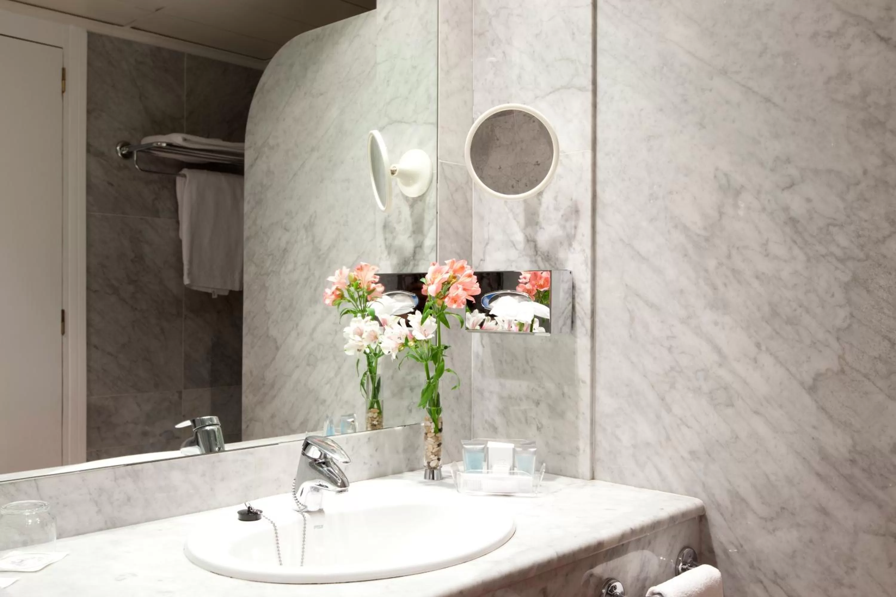 Bathroom in Santemar