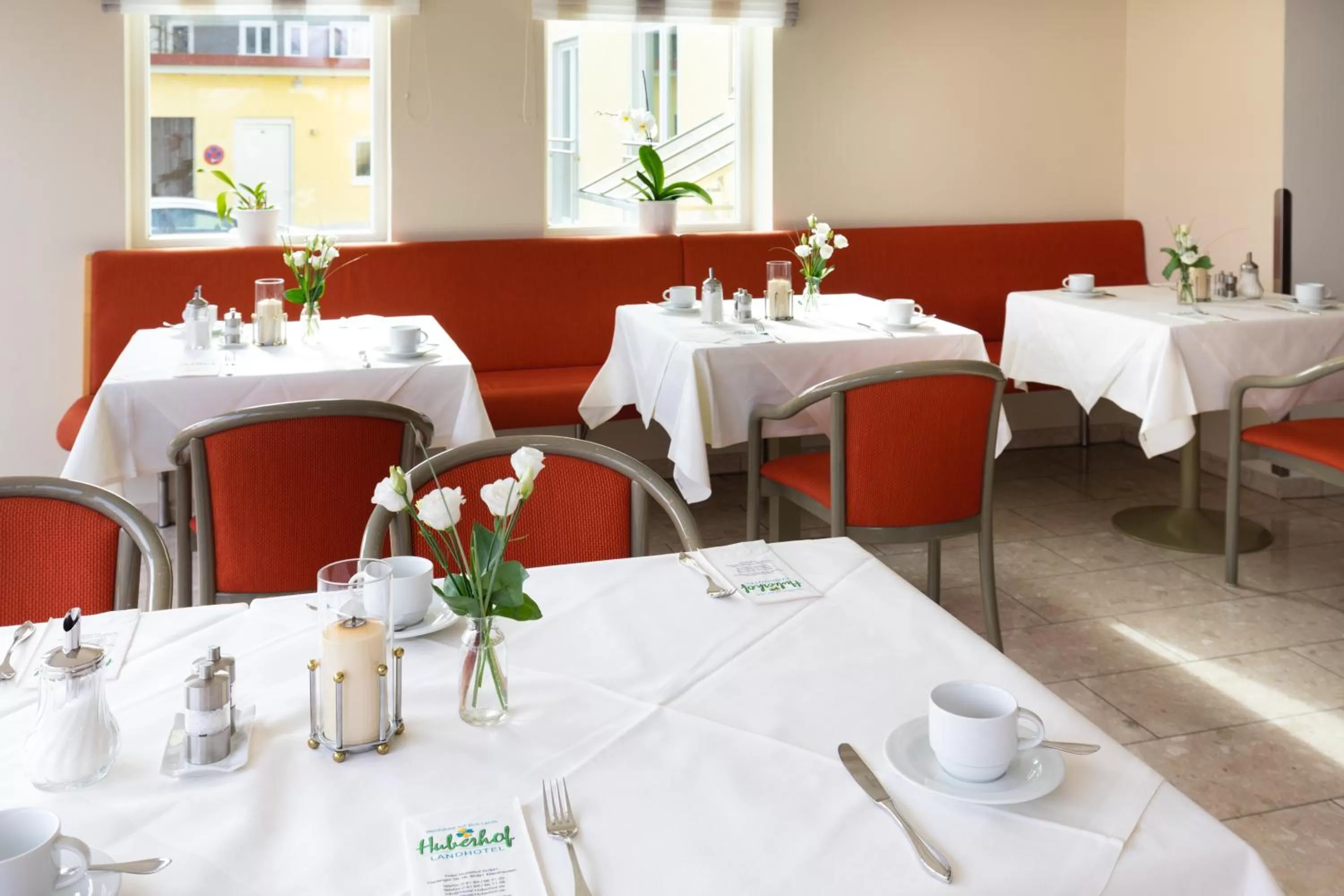 Restaurant/places to eat in Landhotel Restaurant Huberhof Allershausen