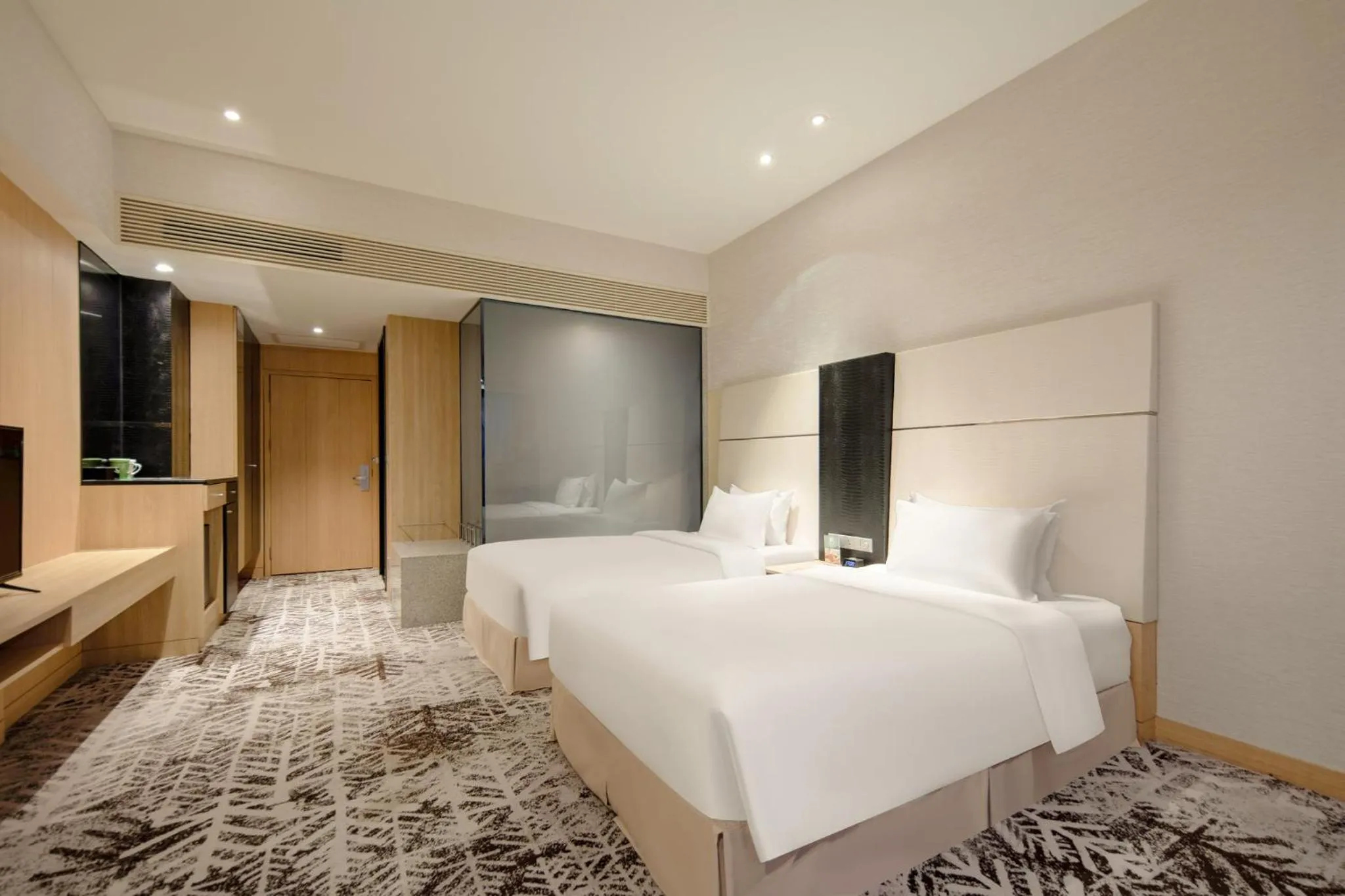Photo of the whole room in Holiday Inn Shanghai Hongqiao West by IHG