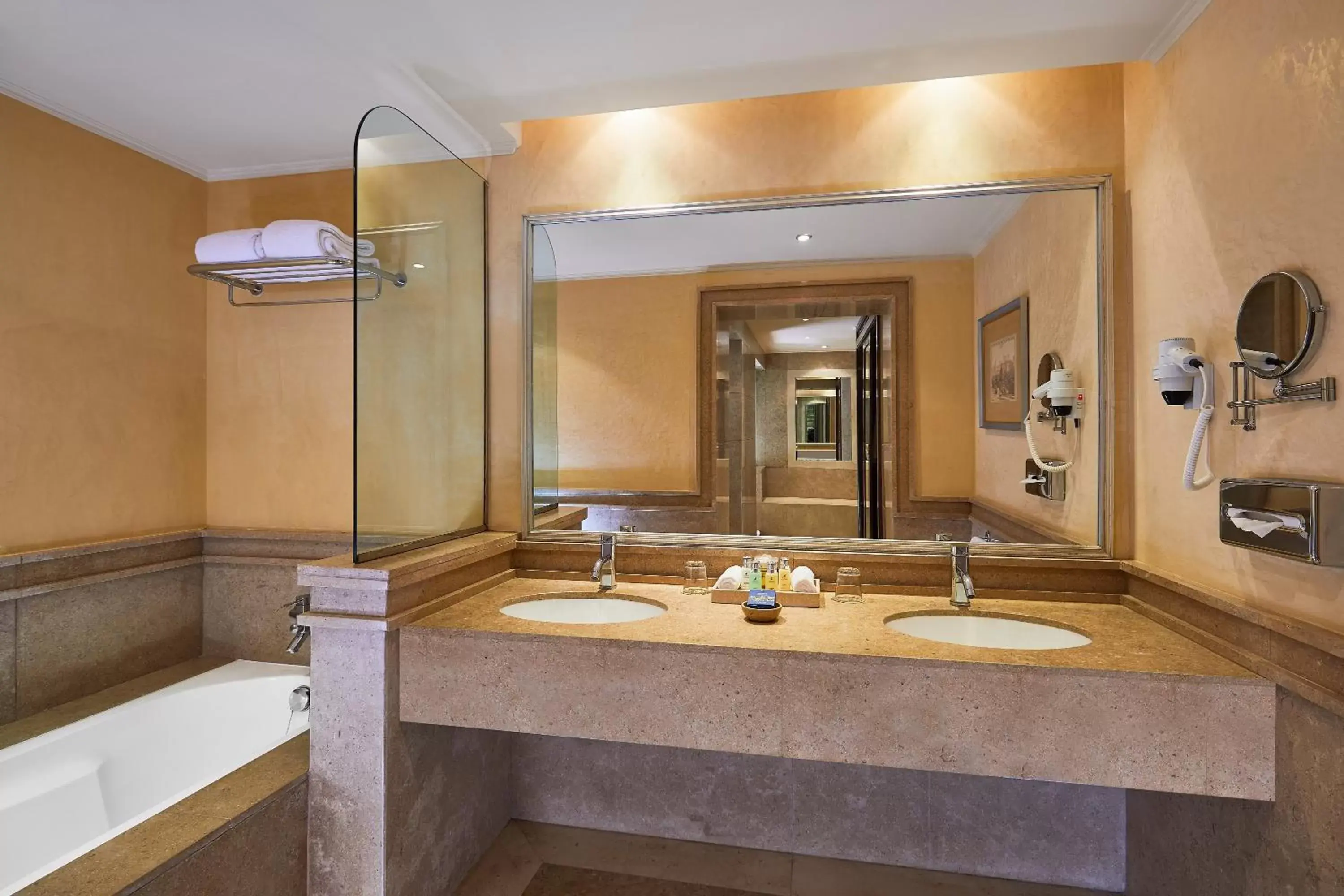 Superior Family Twin in JAZ Makadi Star & Spa Superior Family Twin in JAZ Makadi Star & Spa