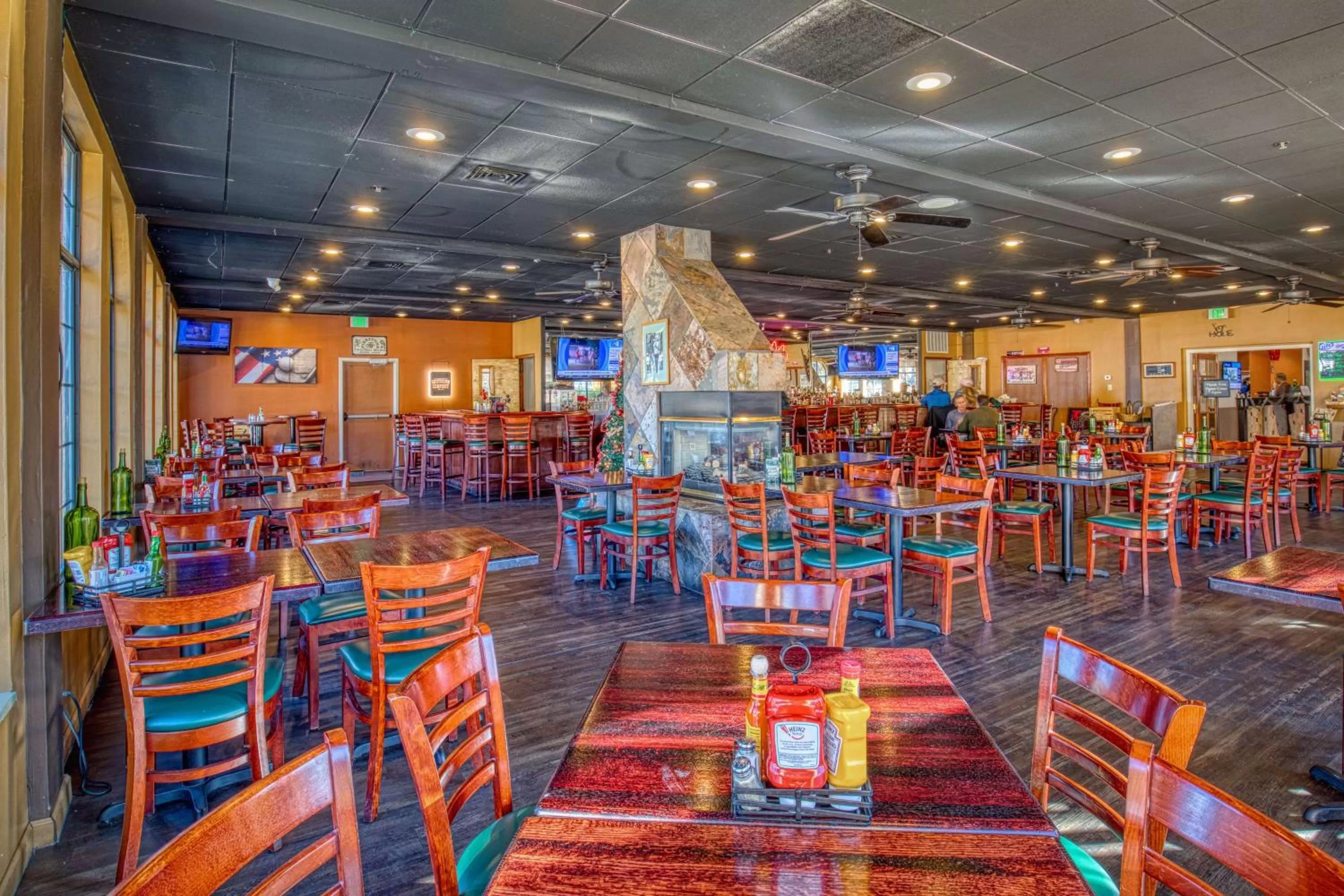 Restaurant/places to eat in Best Western Green Valley Inn