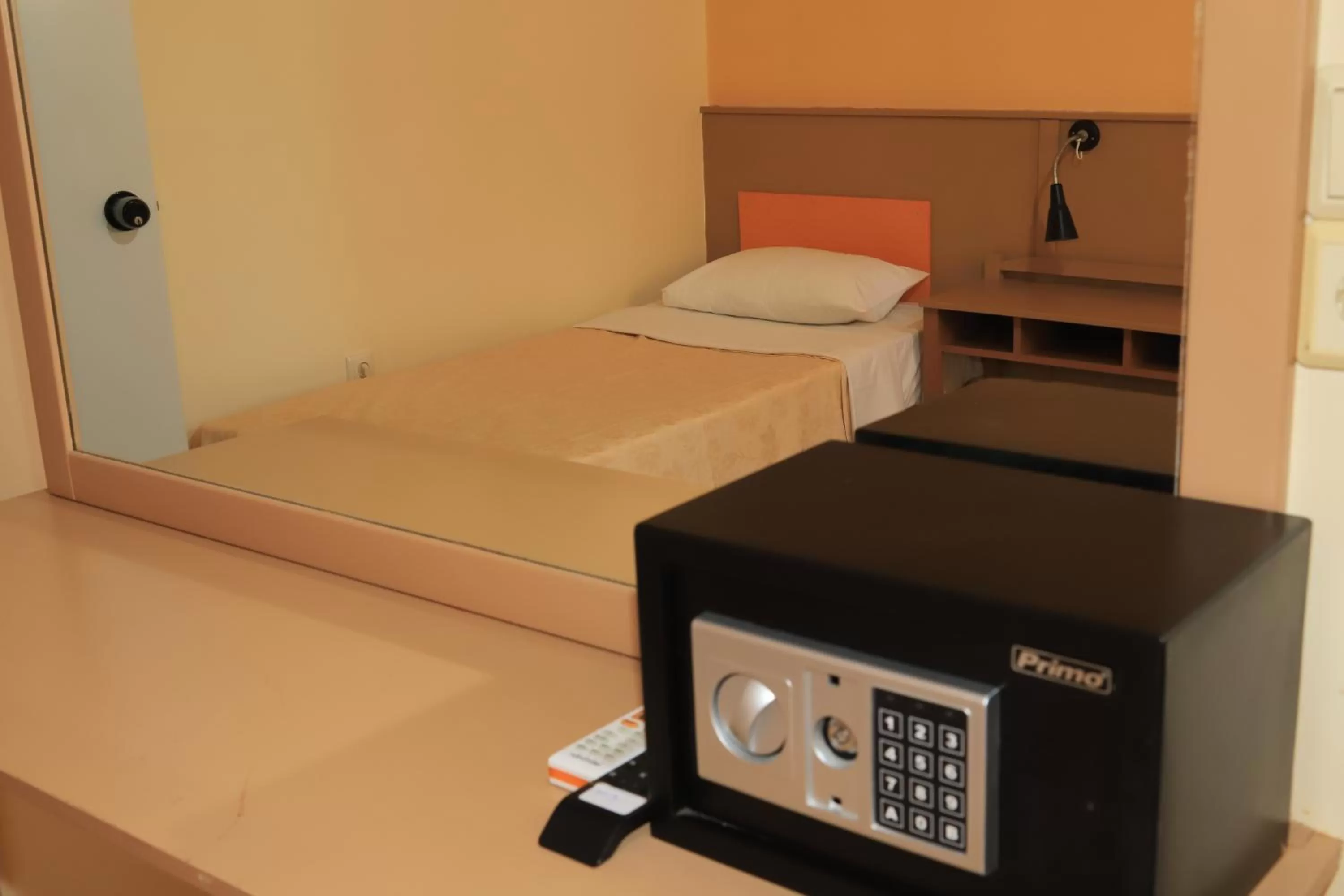 Bed in IKAROS Hotel ELLINIKO