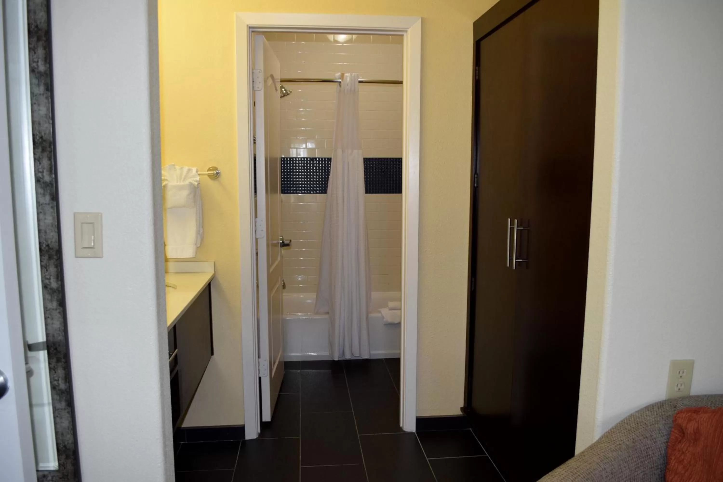 Photo of the whole room in Staybridge Suites Houston Stafford - Sugar Land by IHG