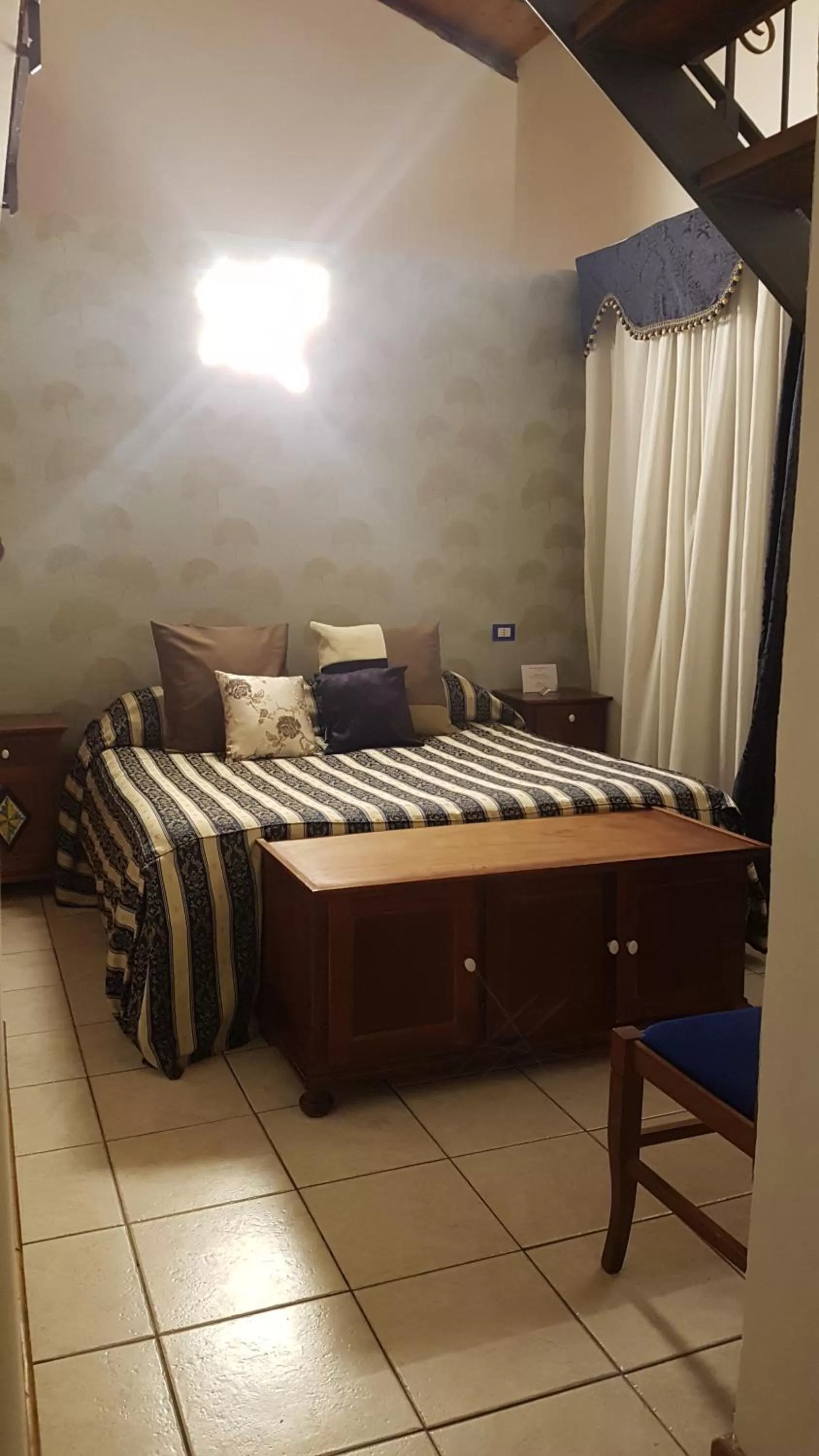 Bedroom, Bed in Hotel Sangiuliano 132 centro storico Catania