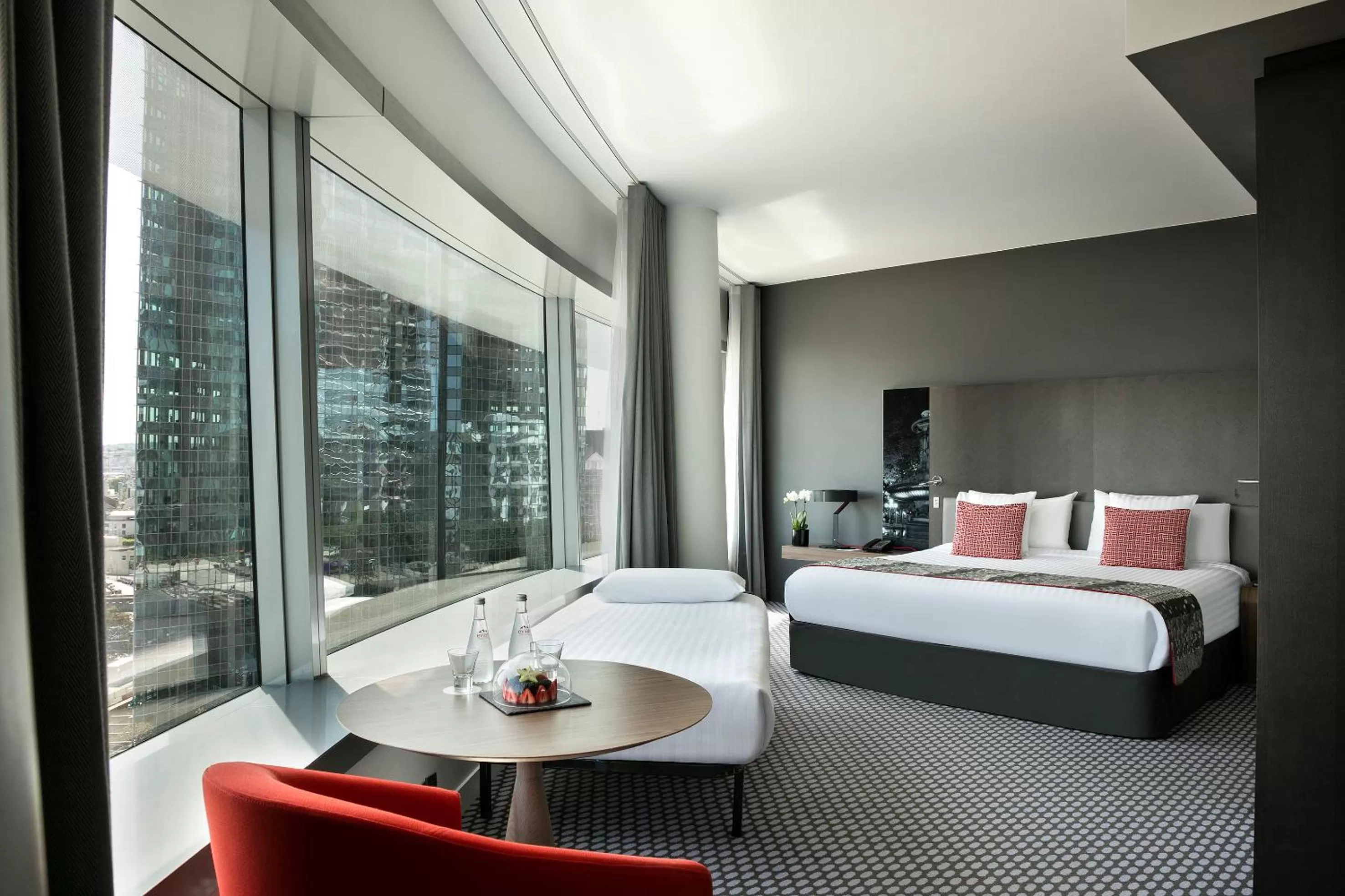 Bedroom, Bed in Melia Paris La Defense