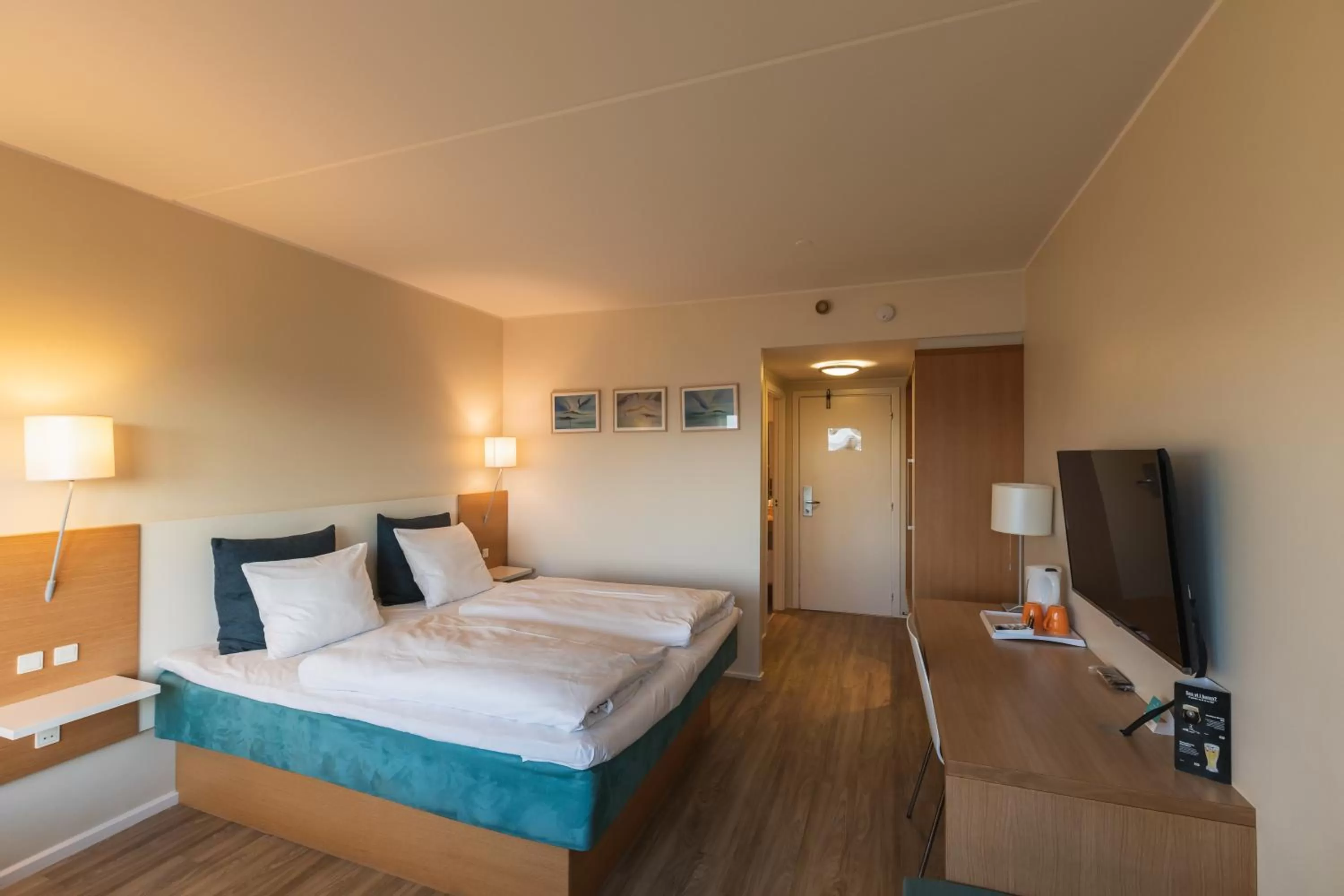 Bedroom, Bed in Hotel Sonderborg Strand