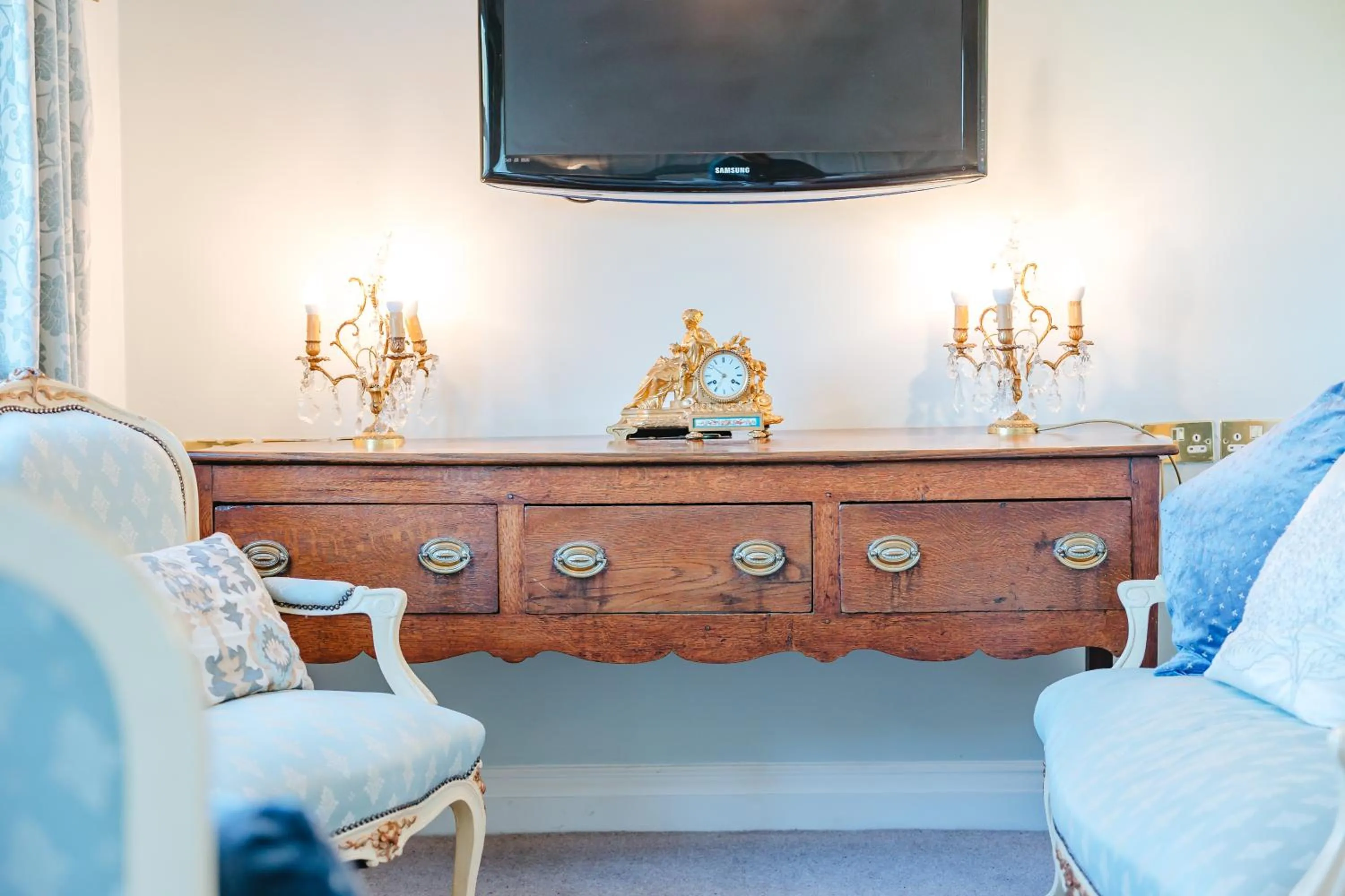 Bedroom in The Old Vicarage