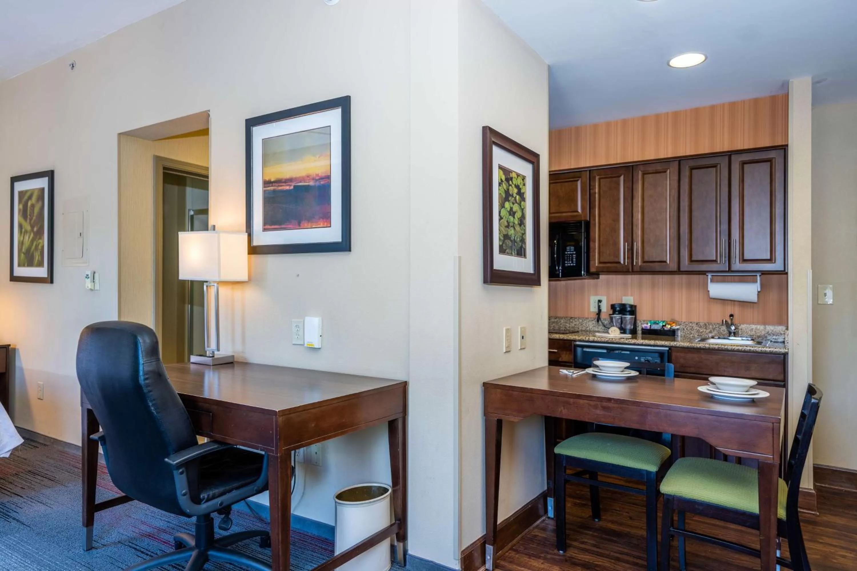 Bedroom in Homewood Suites by Hilton Birmingham-SW-Riverchase-Galleria