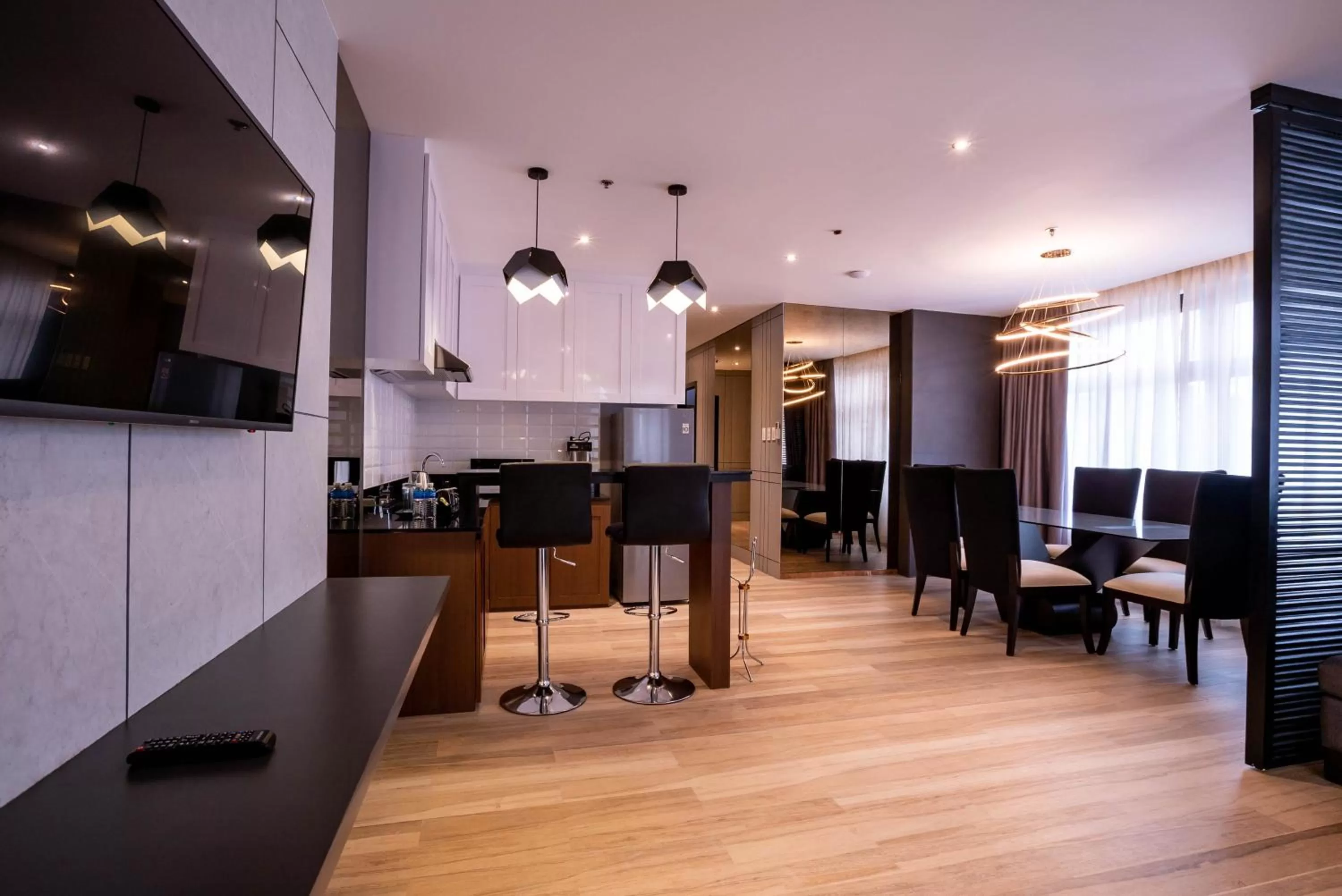 Dining area in Coro Hotel