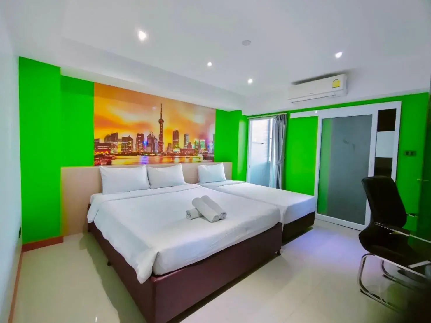 Deluxe Triple Room in Blue Orchids Hotel Deluxe Triple Room in Blue Orchids Hotel