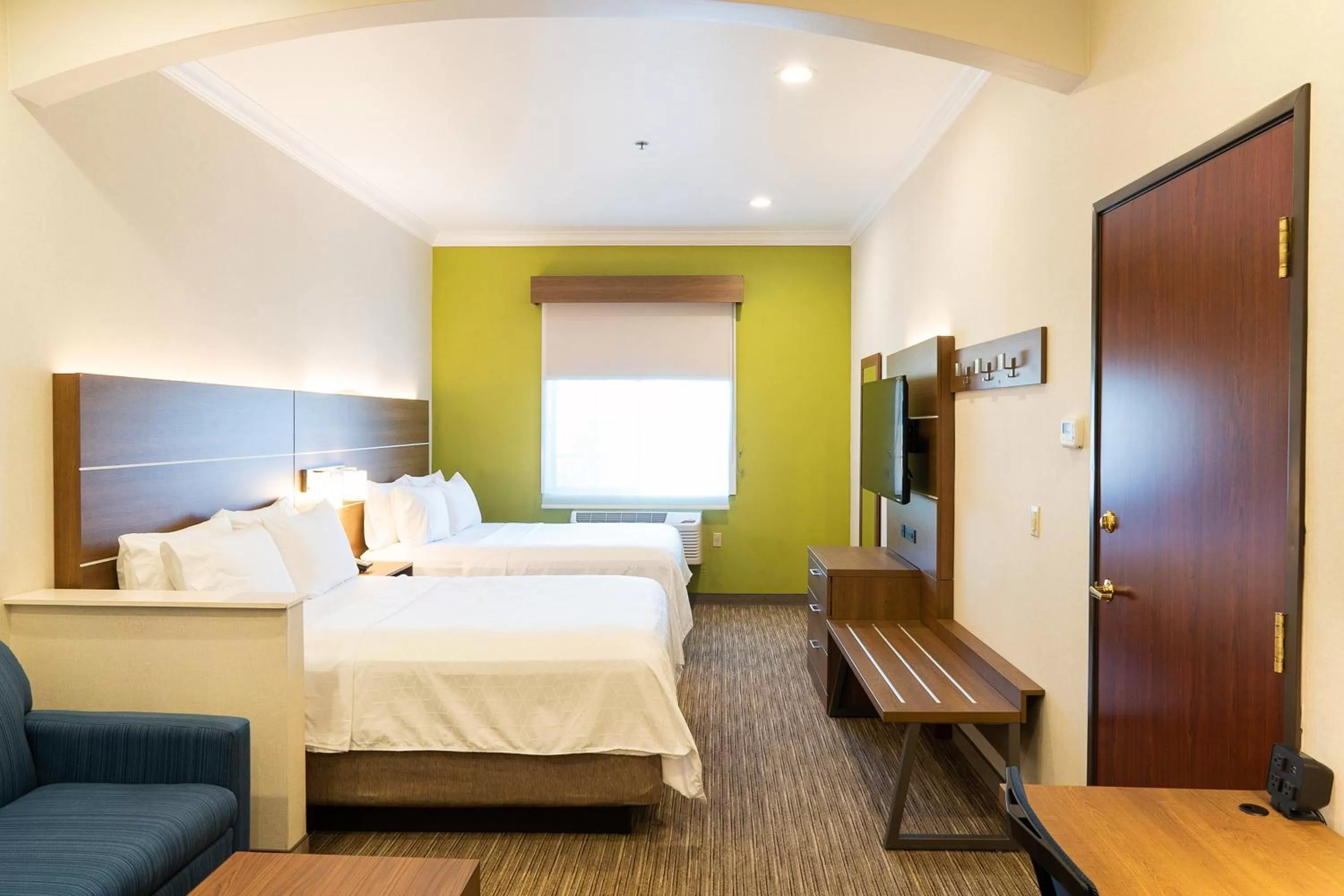 Bedroom, Bed in Holiday Inn Express Davis-University Area by IHG