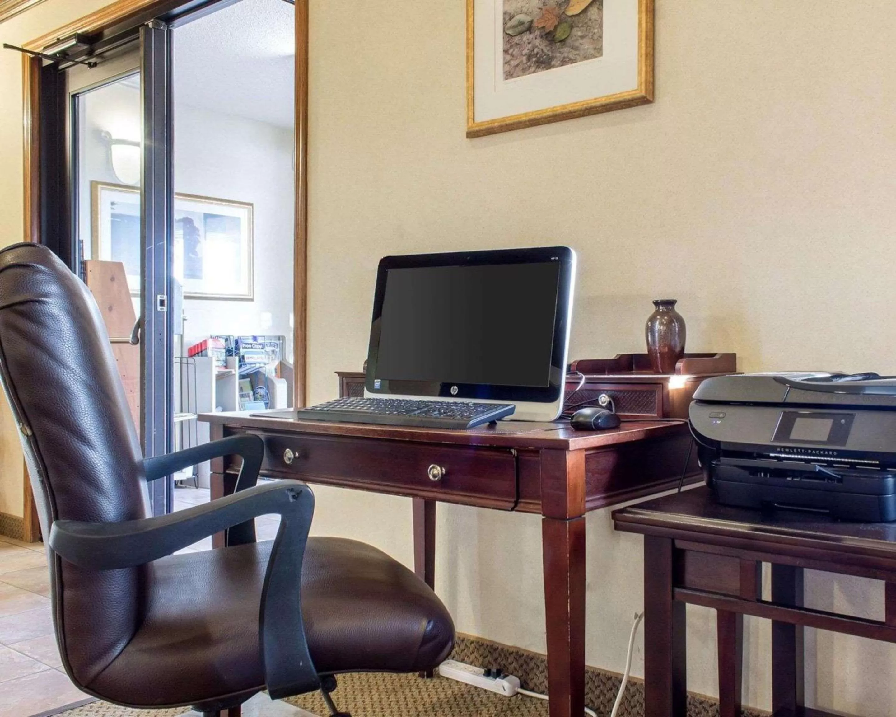 On site in Quality Inn Brandon - Sioux Falls