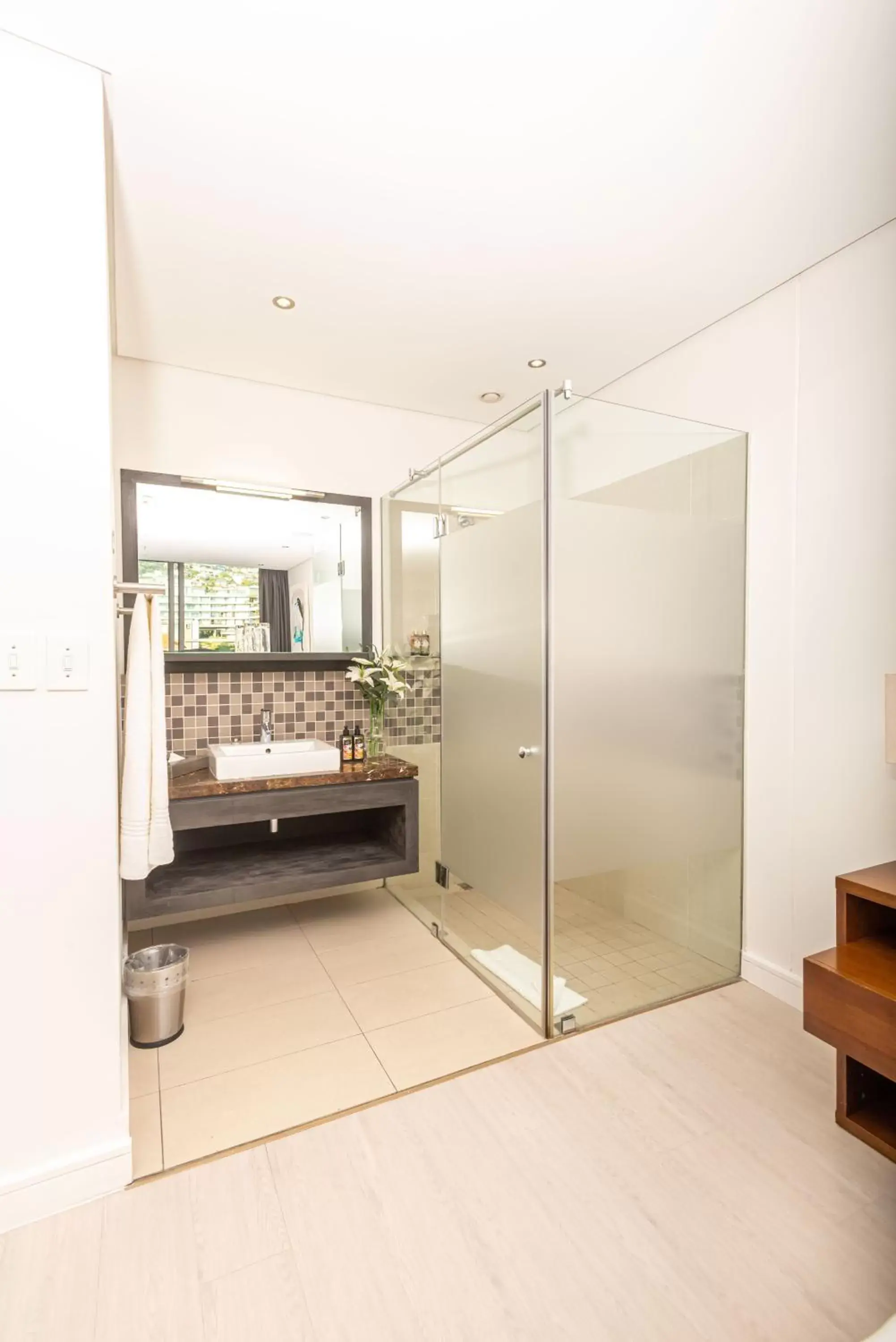 Double Room with Balcony in Newkings Boutique Hotel Double Room with Balcony in Newkings Boutique Hotel