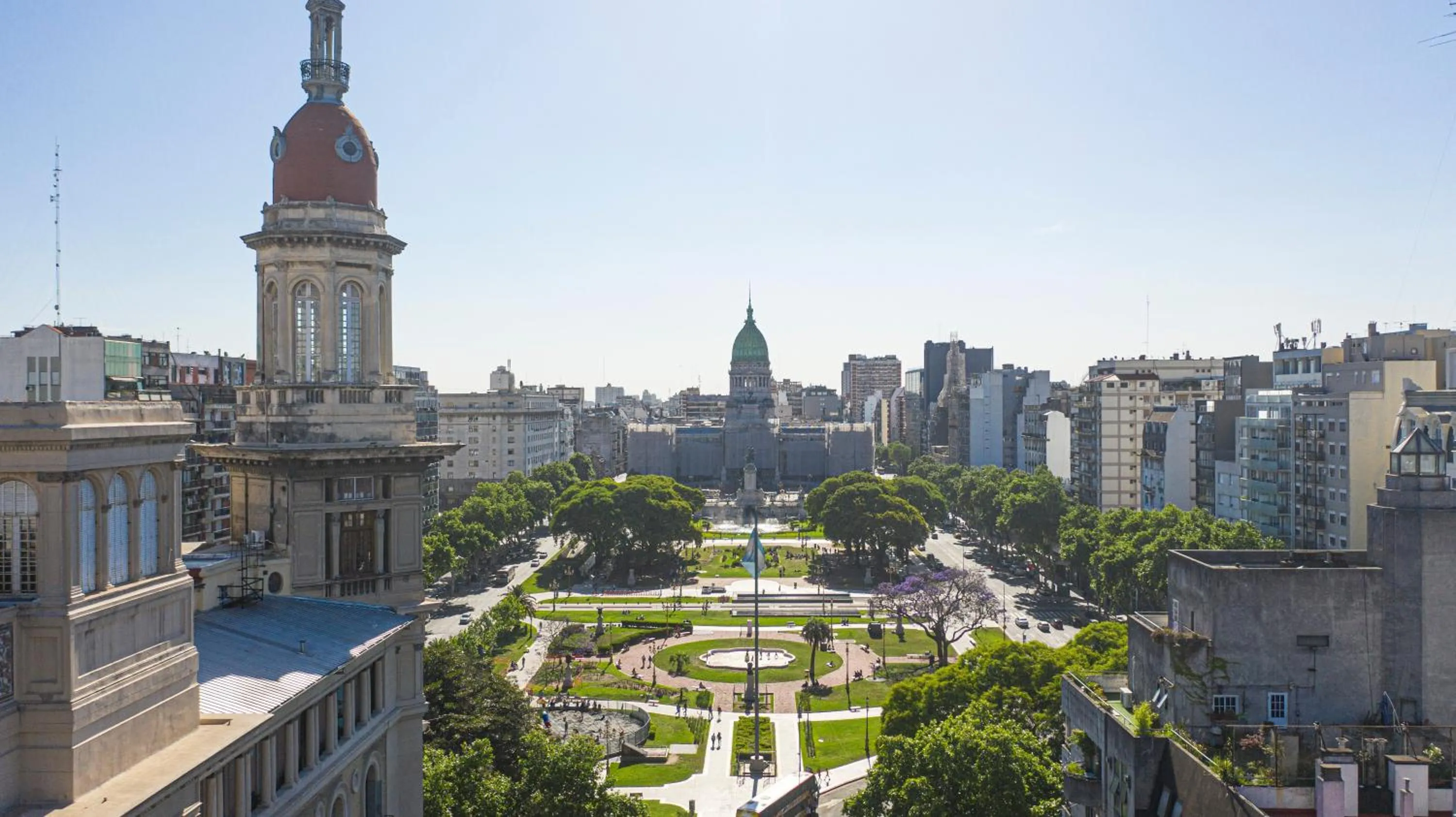 Property building in Franca City Hostel