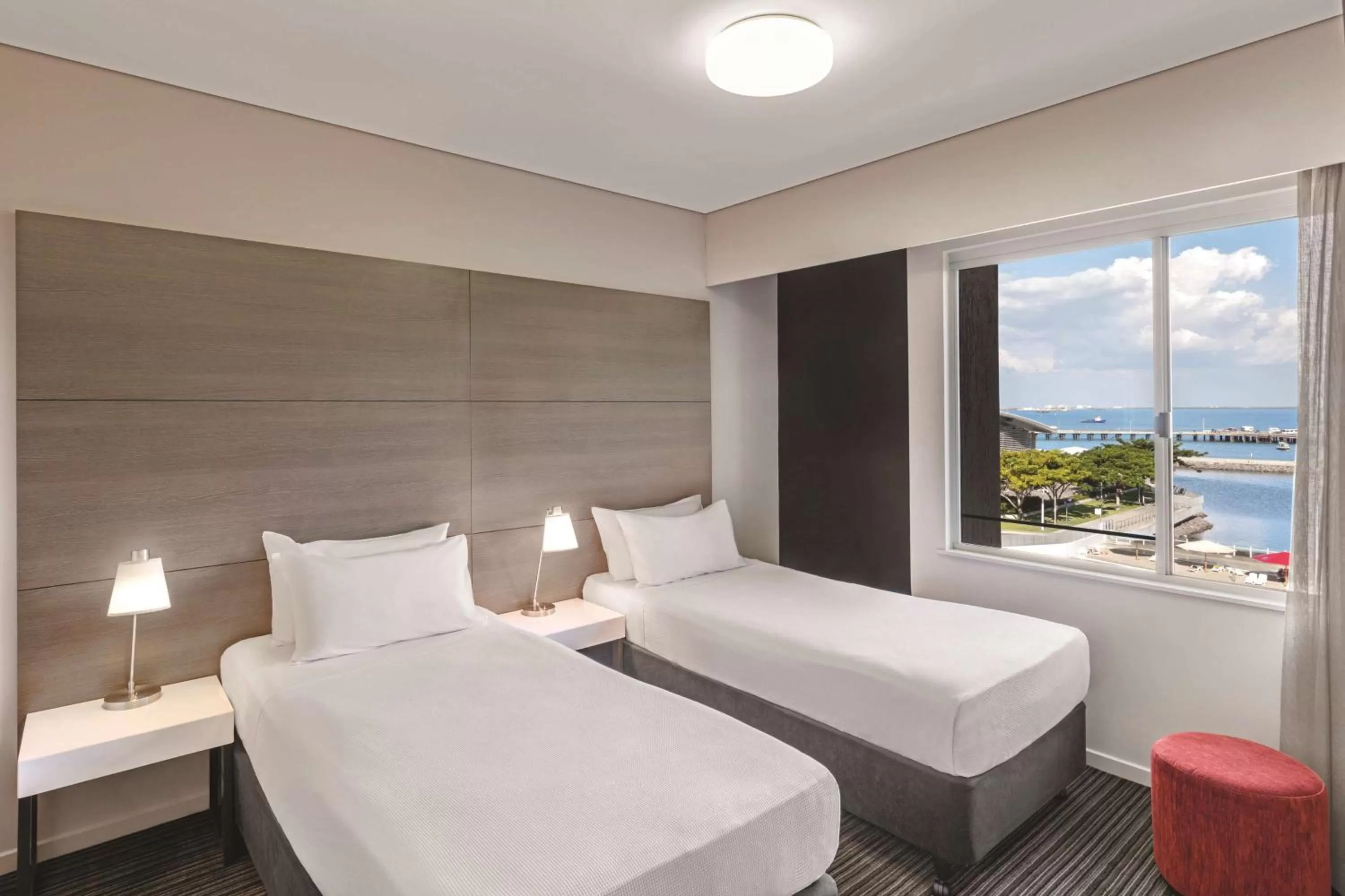 Bedroom, Bed in Adina Apartment Hotel Darwin Waterfront
