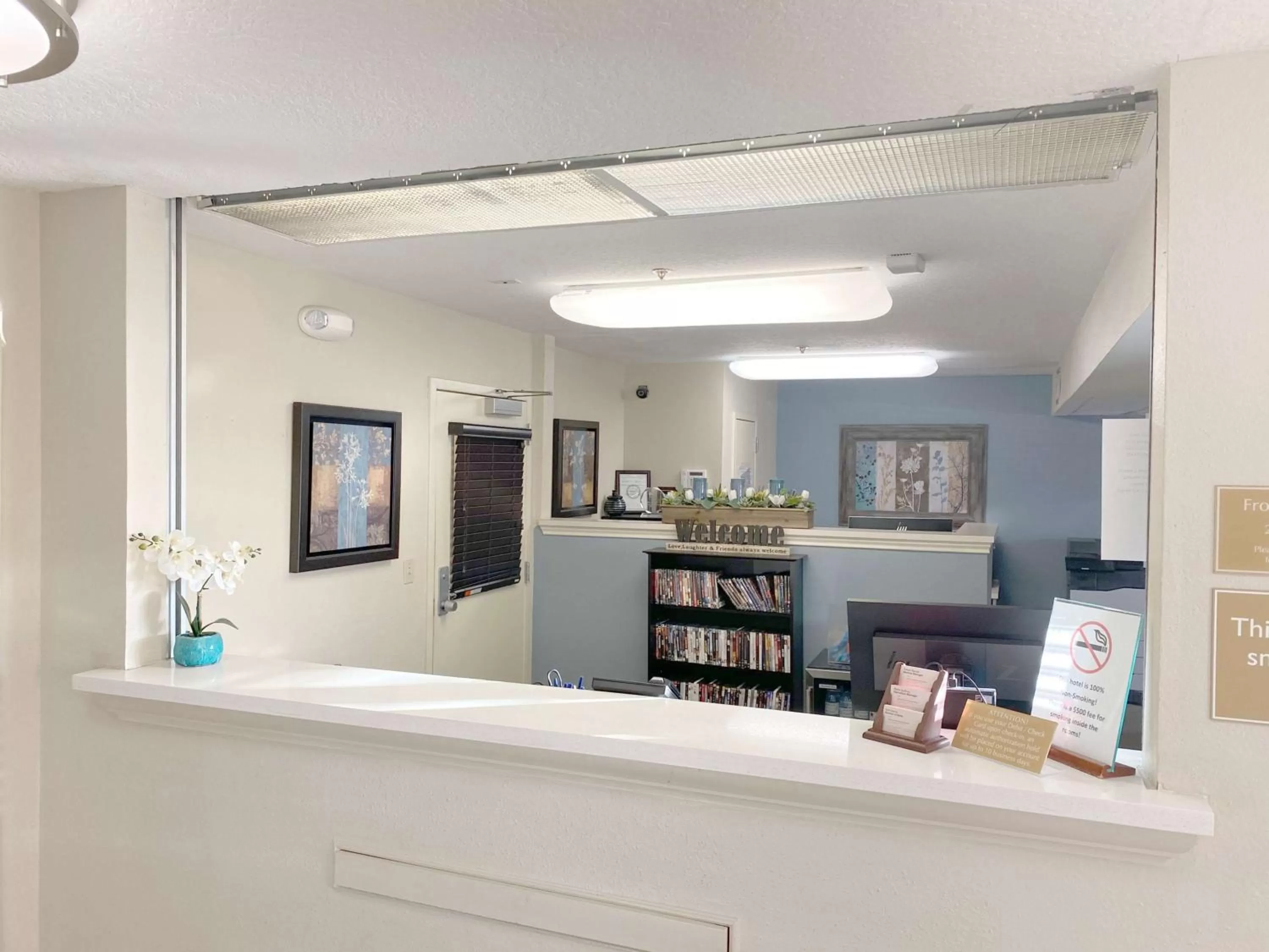 Lobby or reception, Lobby/Reception in Sonesta Simply Suites Houston W Beltway