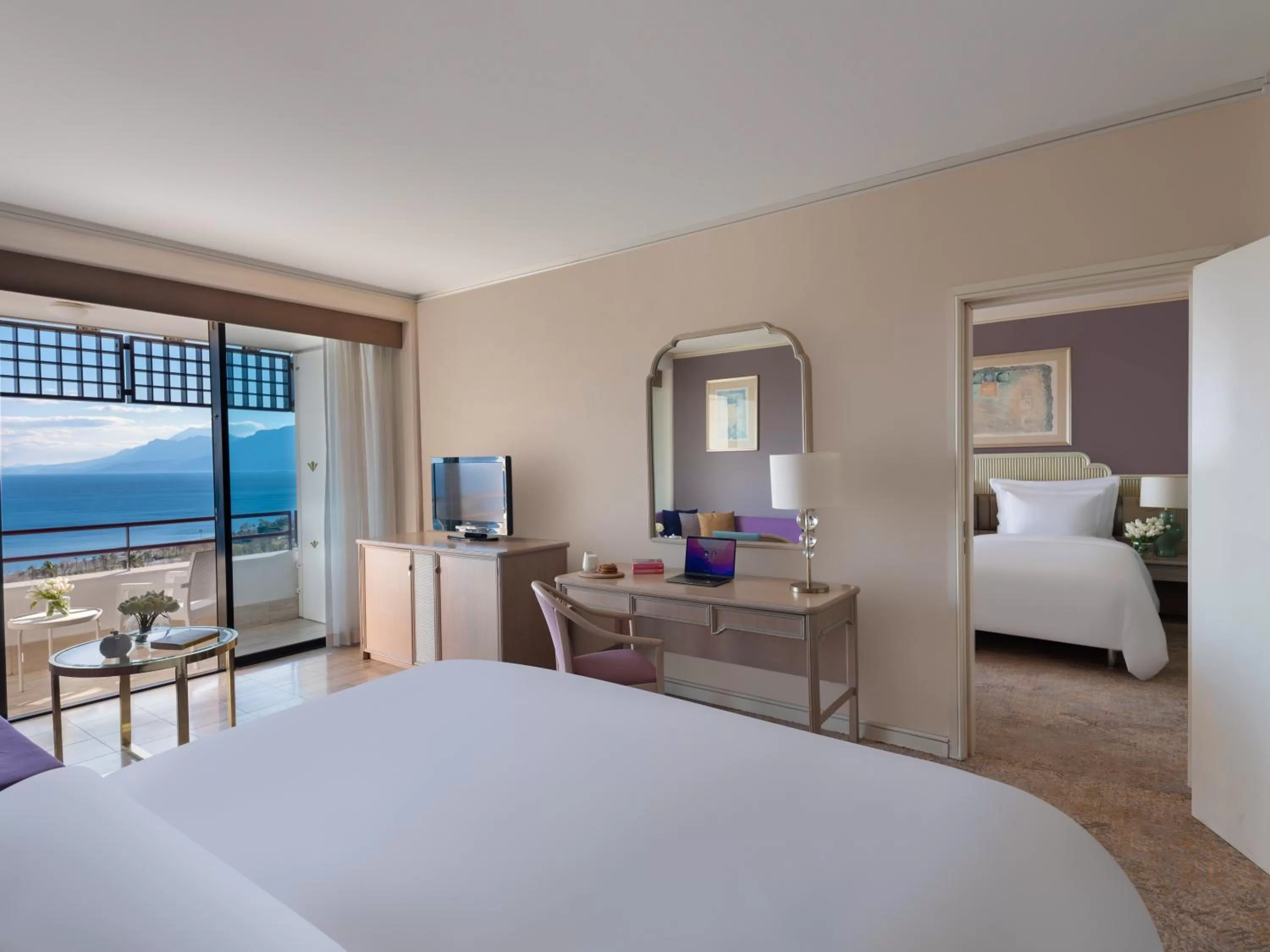 Bedroom, Bed in Rixos Downtown Antalya - The Land Of Legends Access