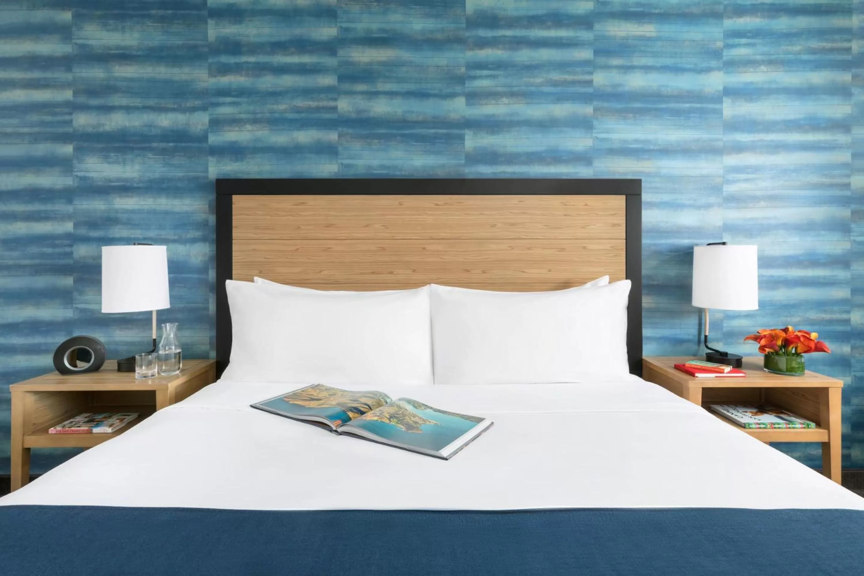 Bed in Hotel Caza Fisherman's Wharf