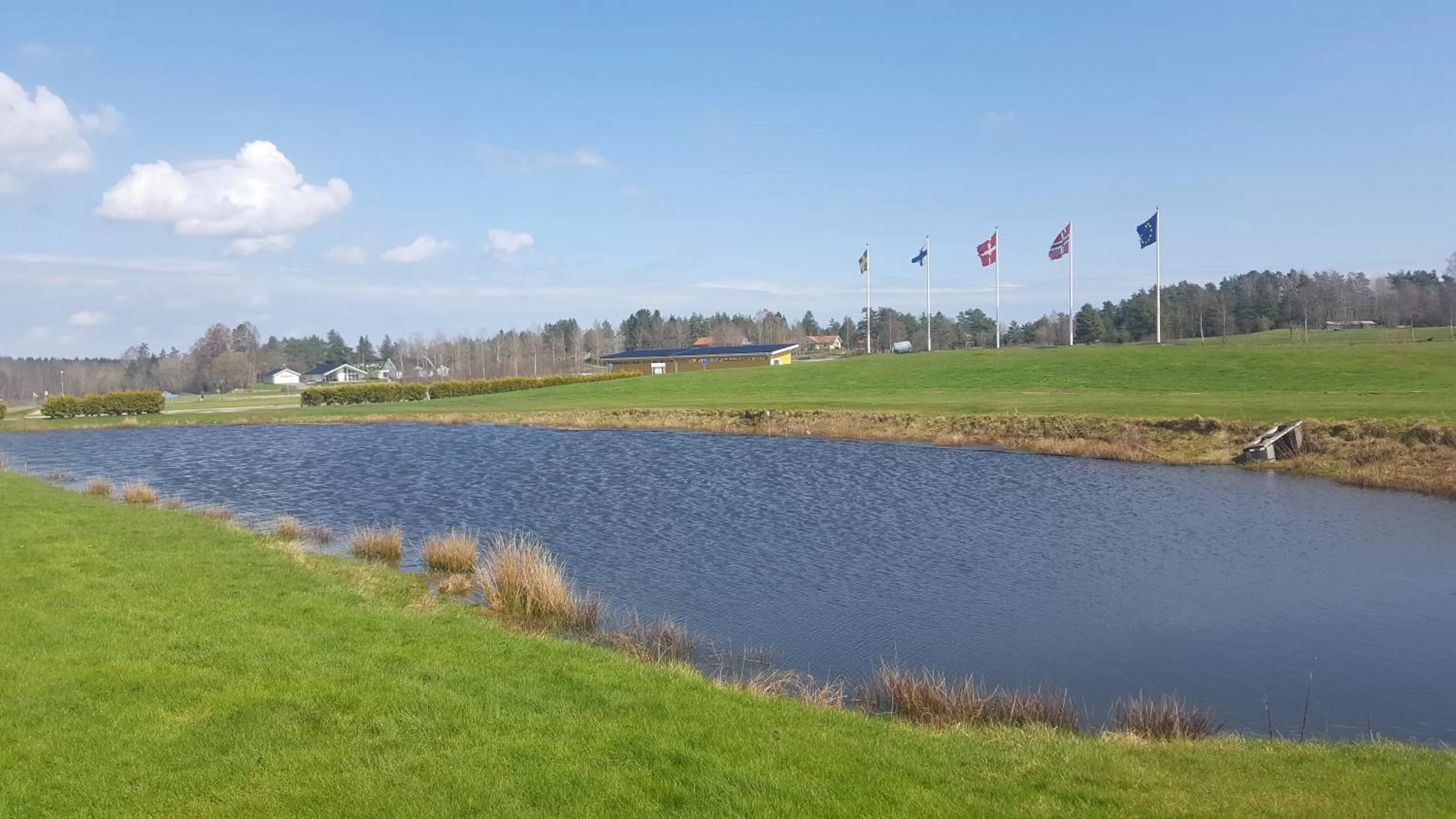 Property building in Melleruds Golfklubb Bed & Breakfast