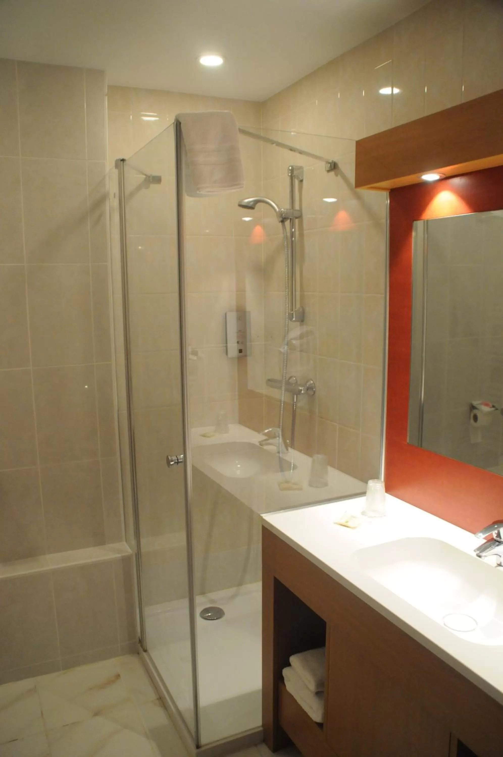 Hotel Restaurant Au Parc des Cigognes