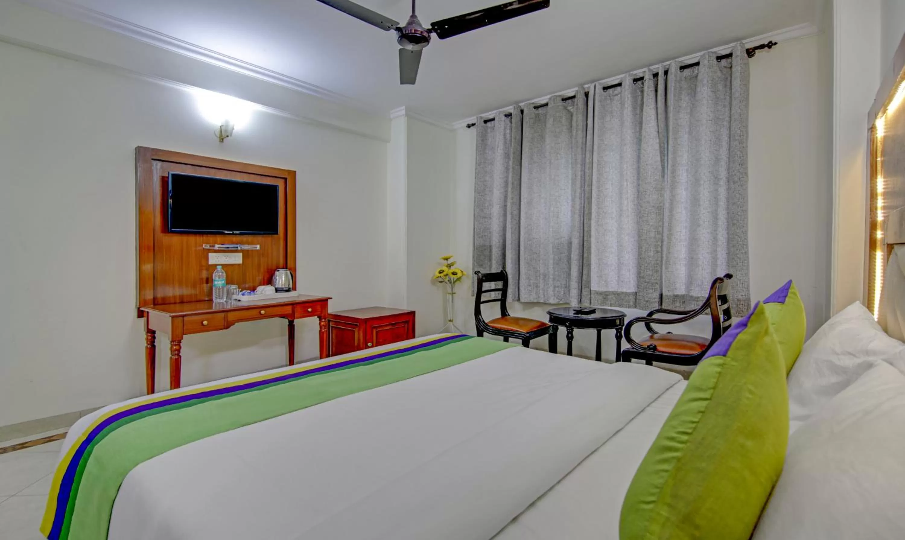 Bed in Treebo Trend Corporate Park