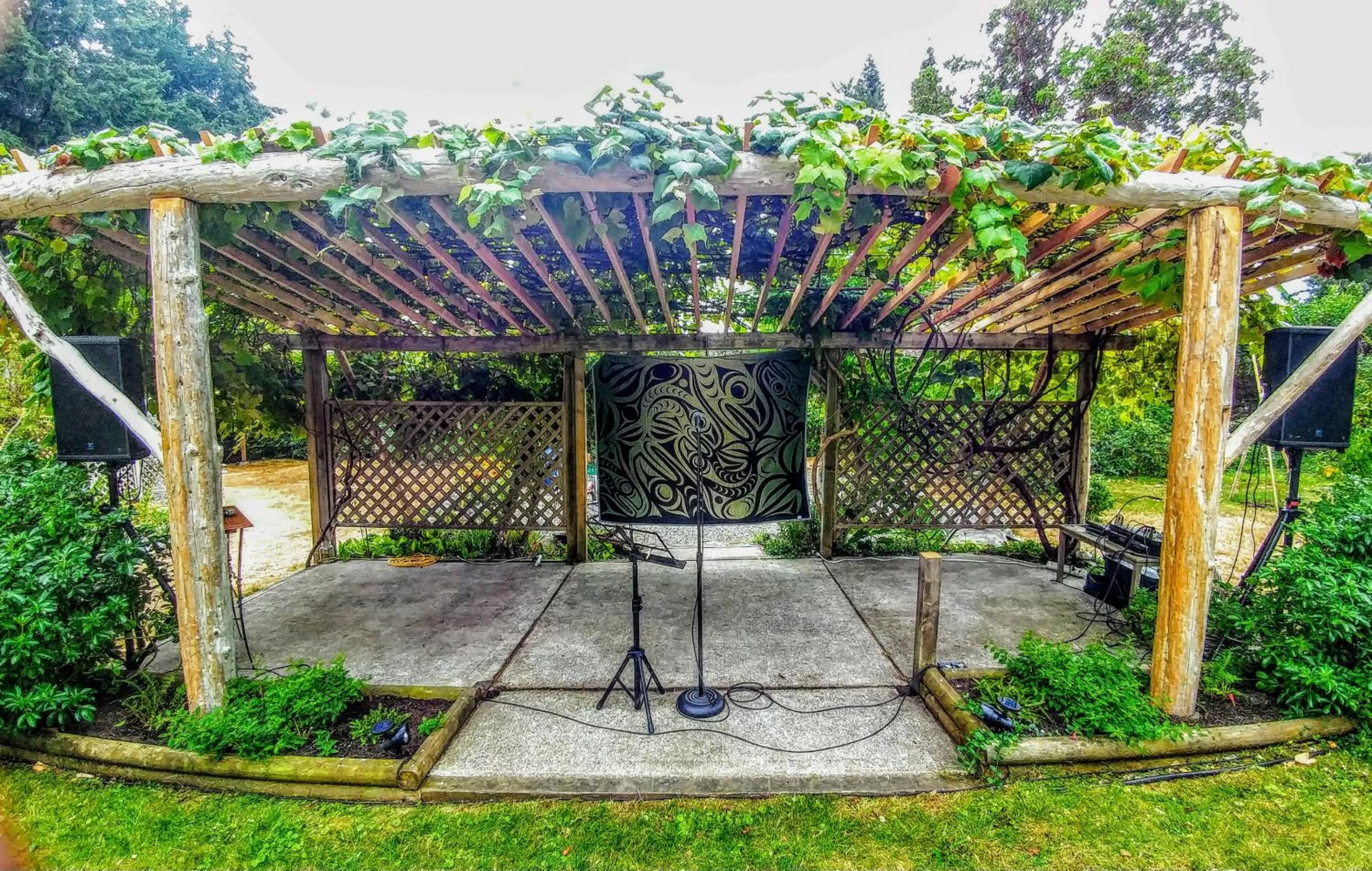 Secret Beach B&B Suites