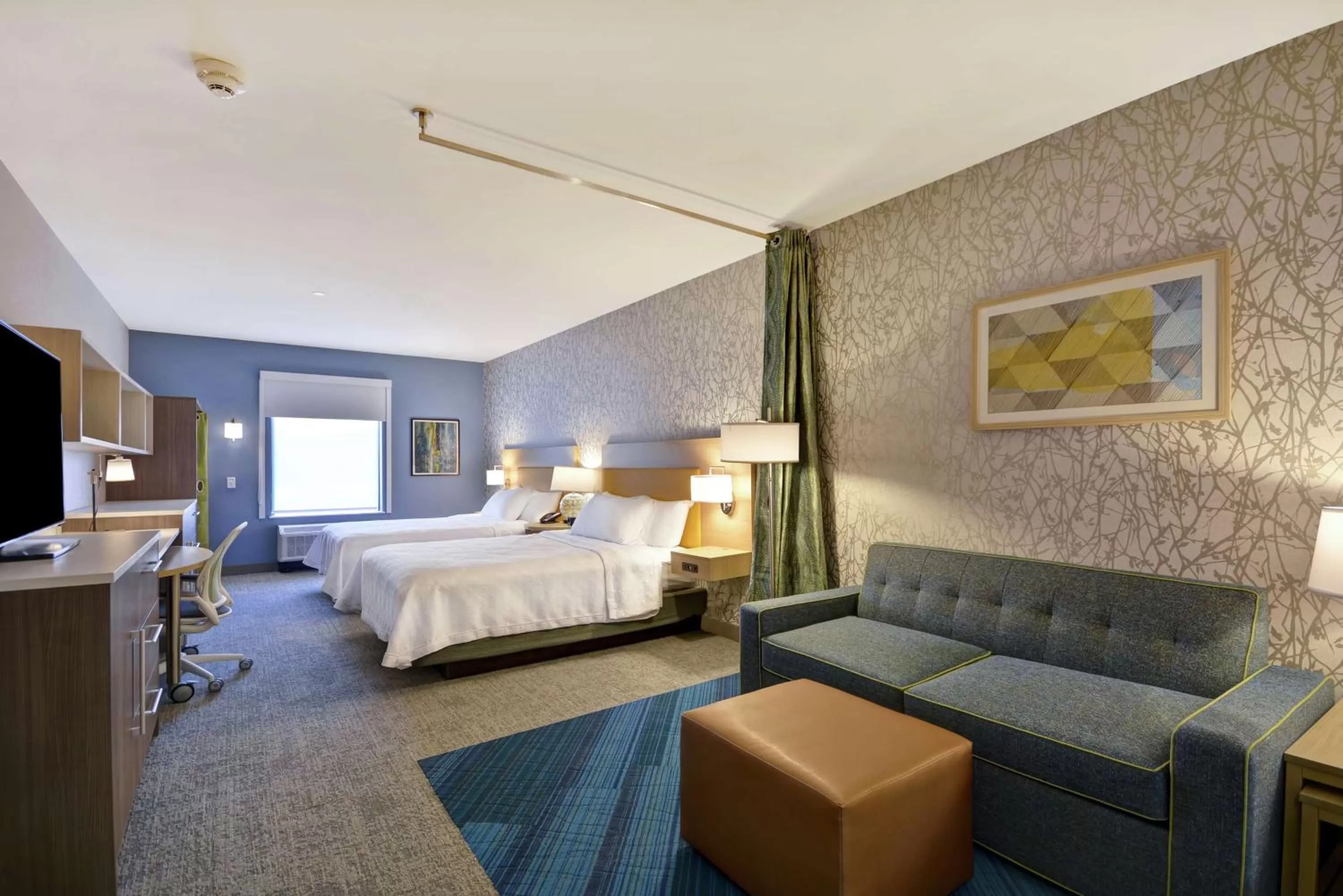 Bedroom, Bed in Home2 Suites By Hilton Dayton South