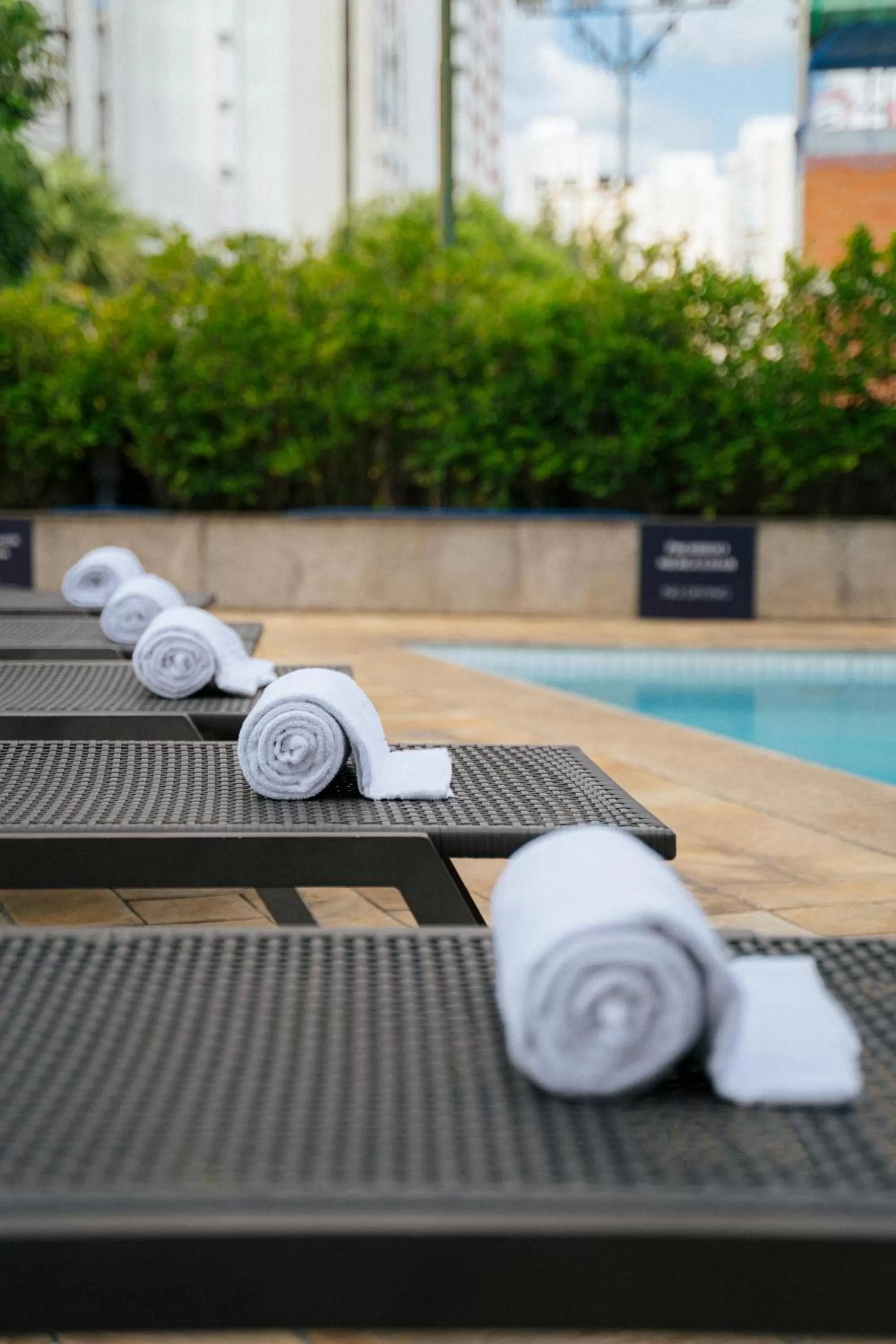 Pool view in Grand Mercure Sao Paulo Ibirapuera